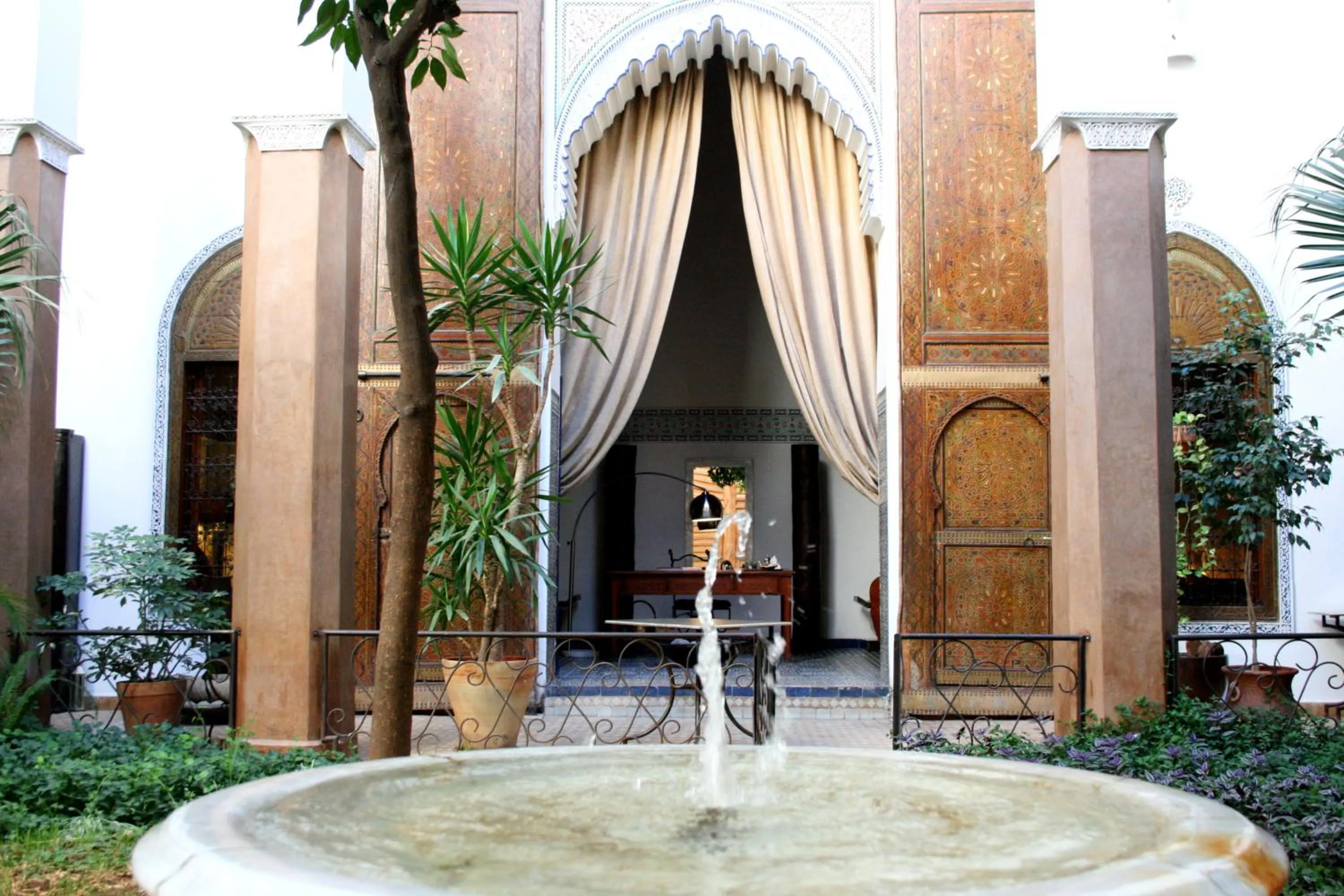Facade/entrance in Riad Laaroussa
