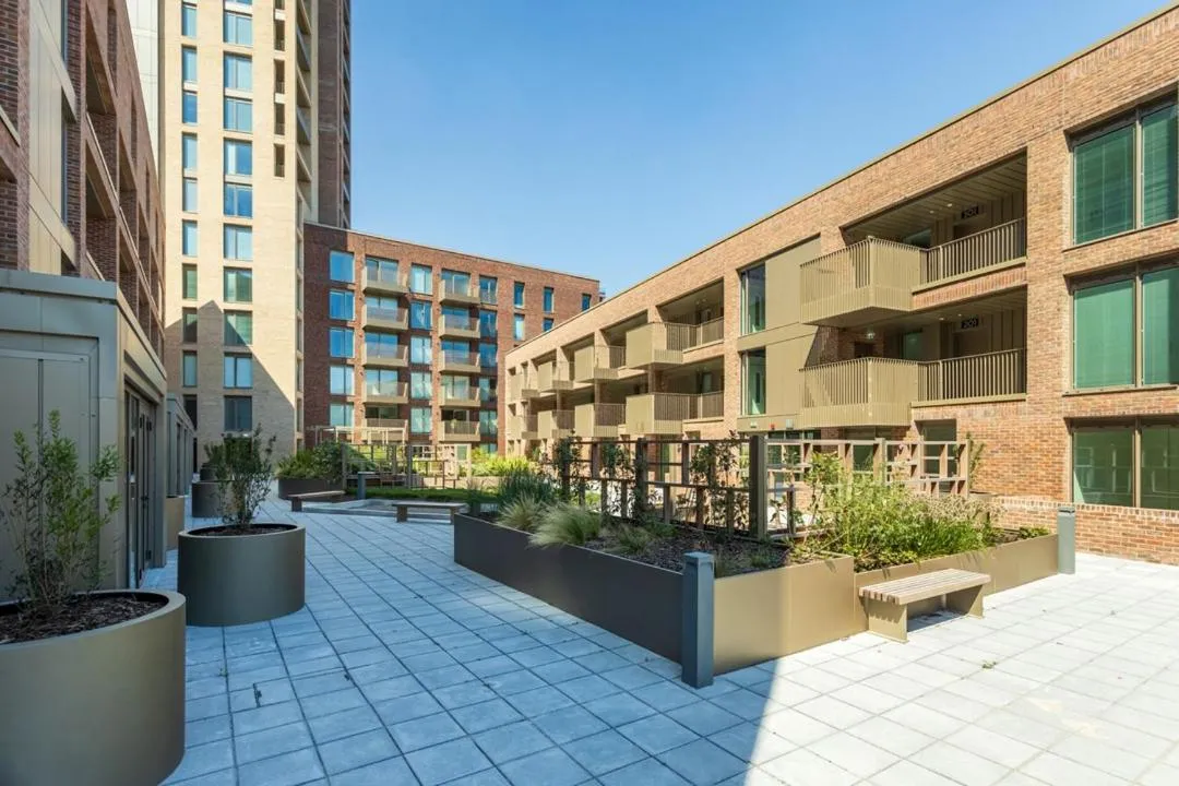 Property building in Charles Hope Manchester Townhouses