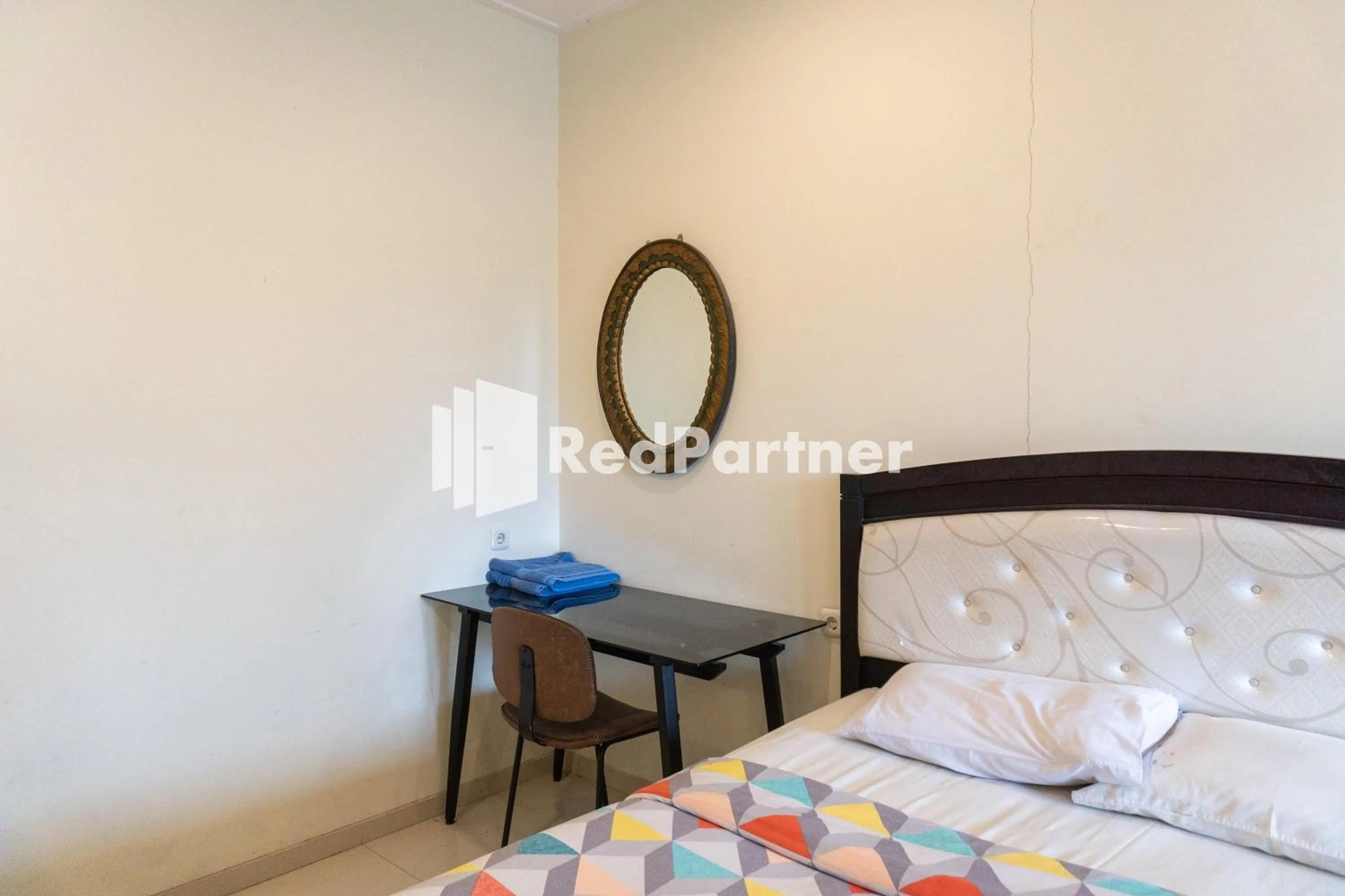 Bedroom, Bed in Javenir Hotel Tawangmangu Mitra RedDoorz