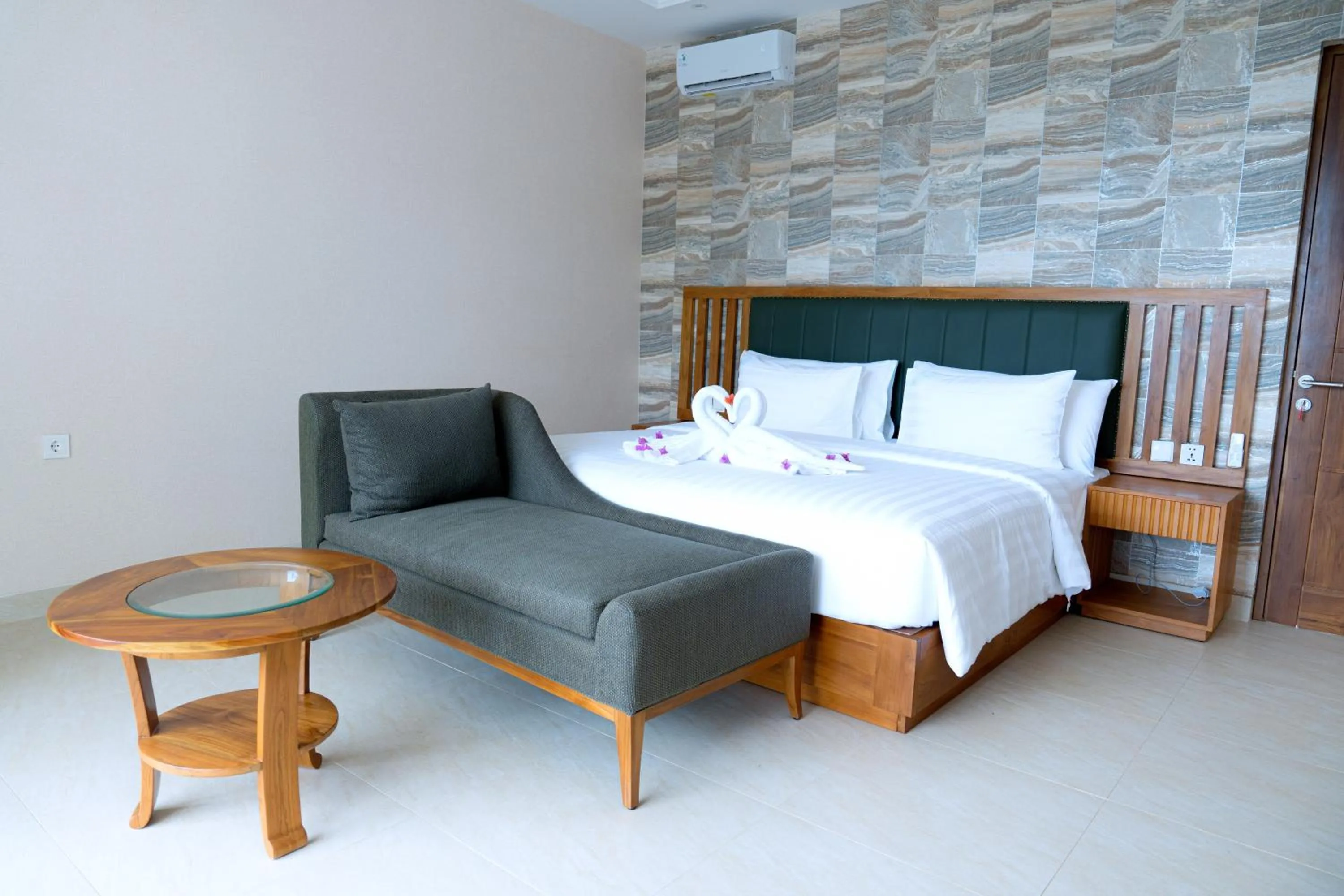 Bedroom, Bed in Flamingo Bajo Waecicu