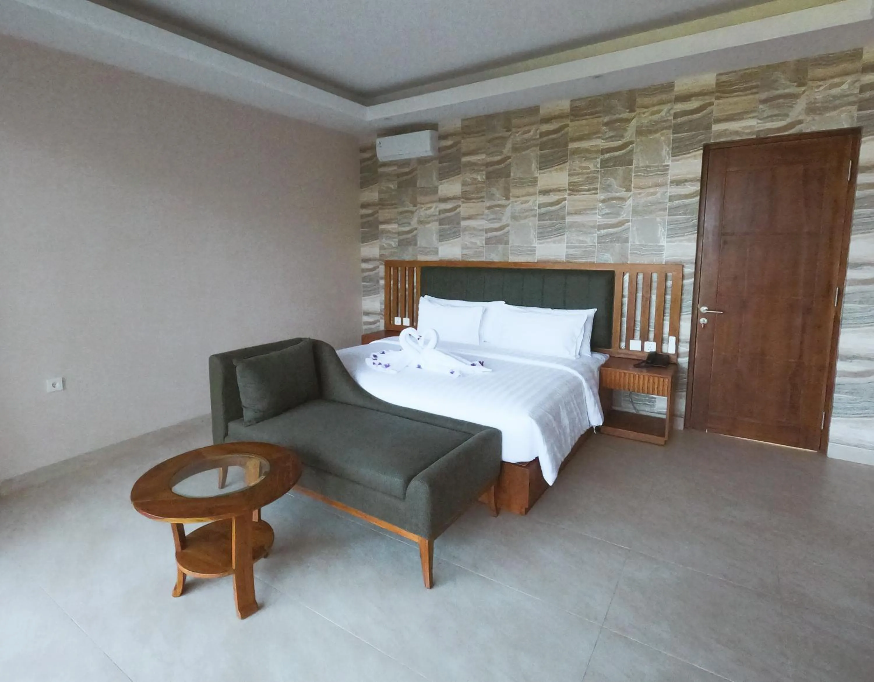 Bedroom, Bed in Flamingo Bajo Waecicu