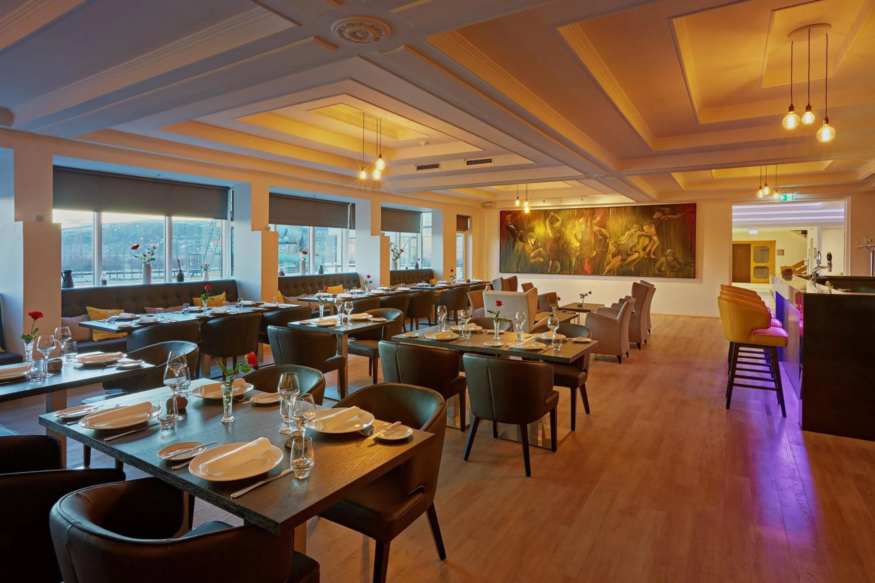 Restaurant/places to eat in Hotel Örk