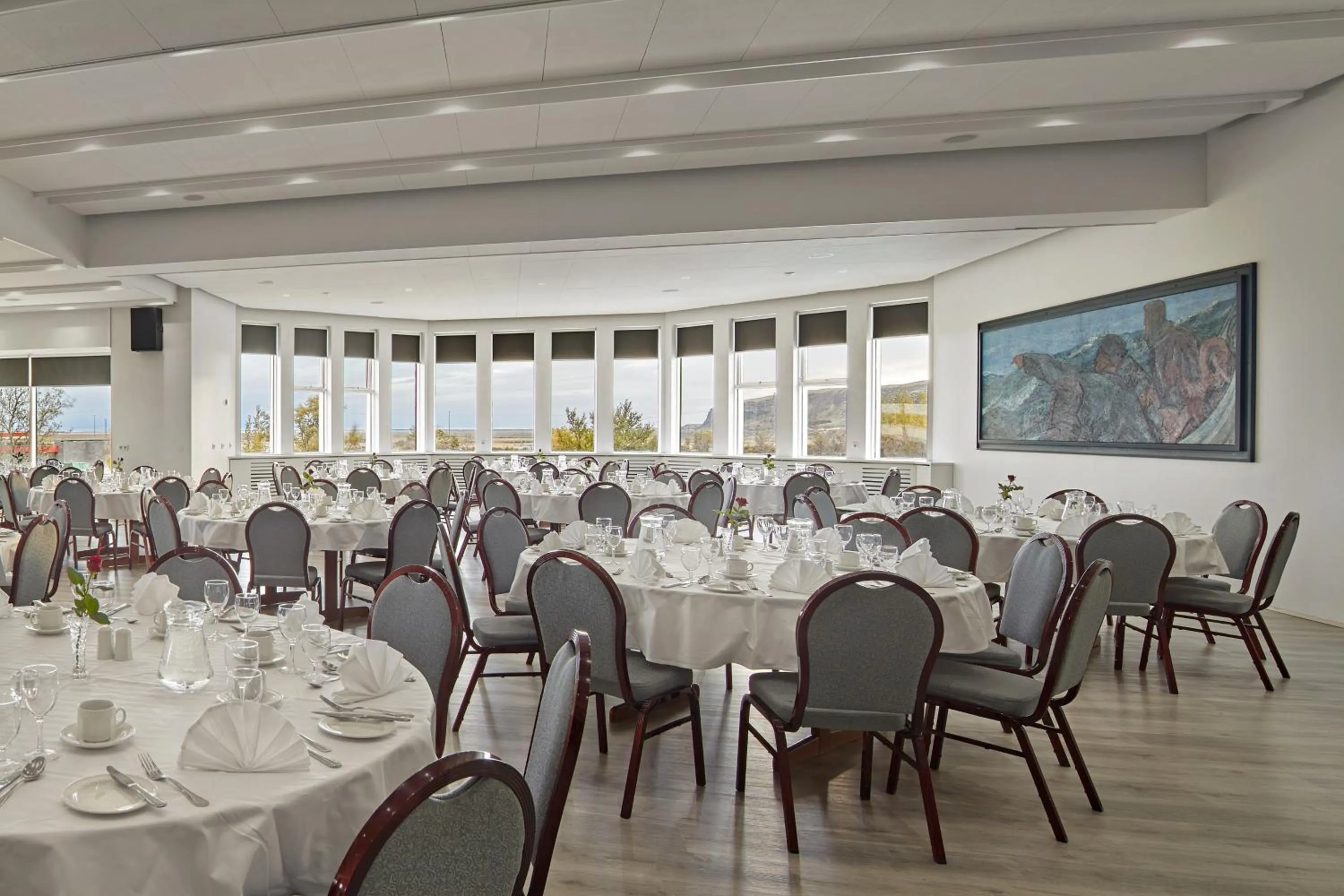 Restaurant/places to eat in Hotel Örk