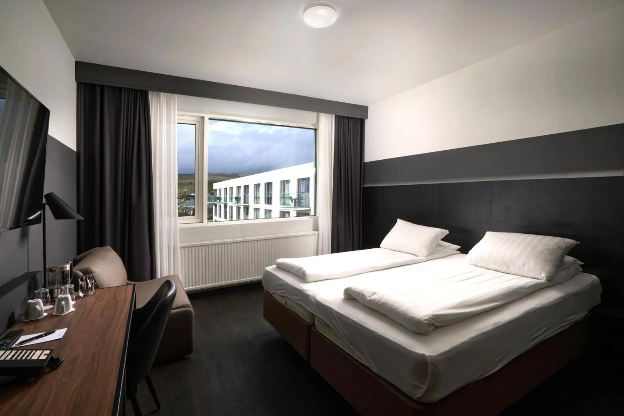 Property building, Bed in Hotel Örk