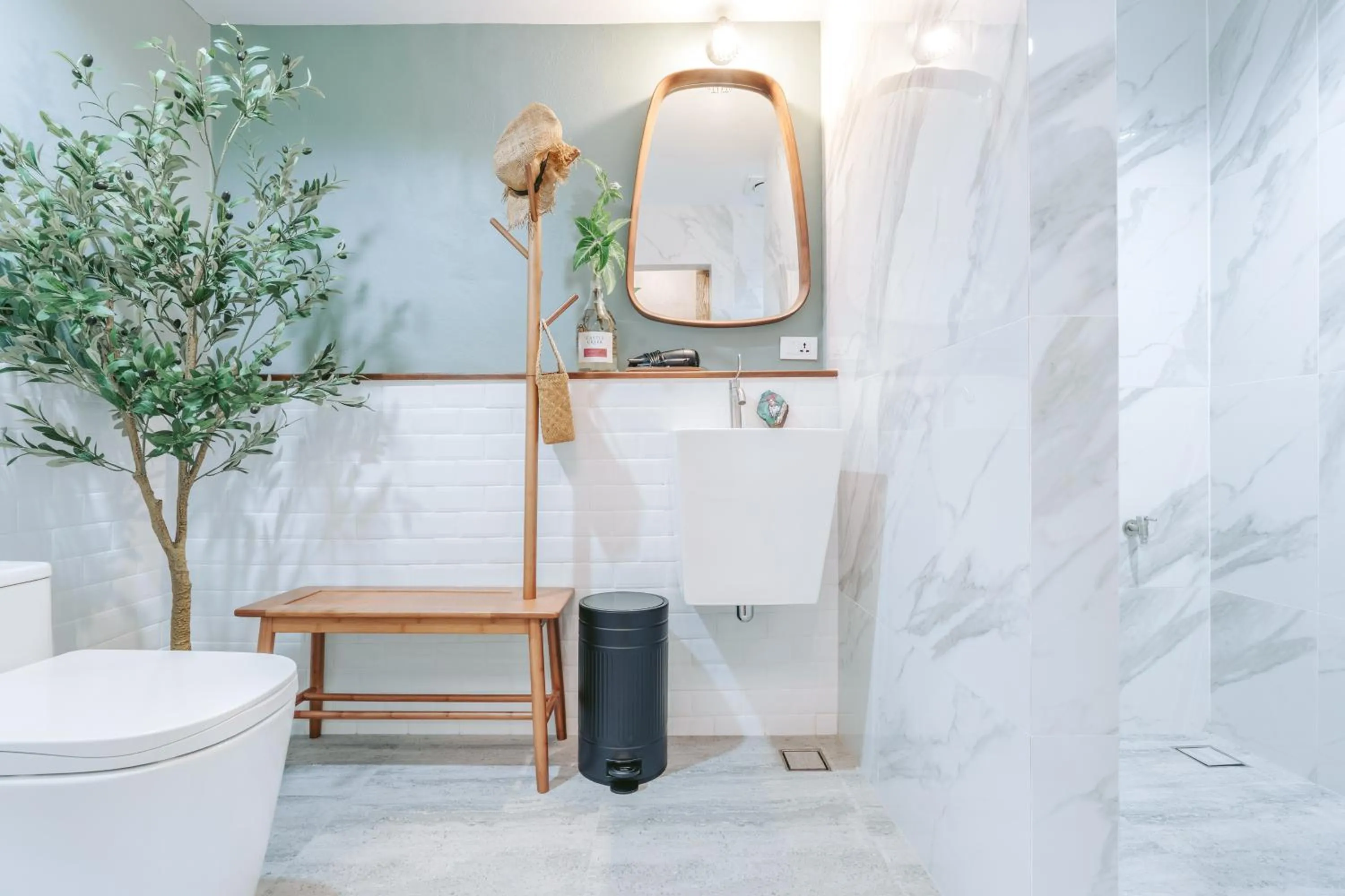 Bathroom in Dokdin's Family