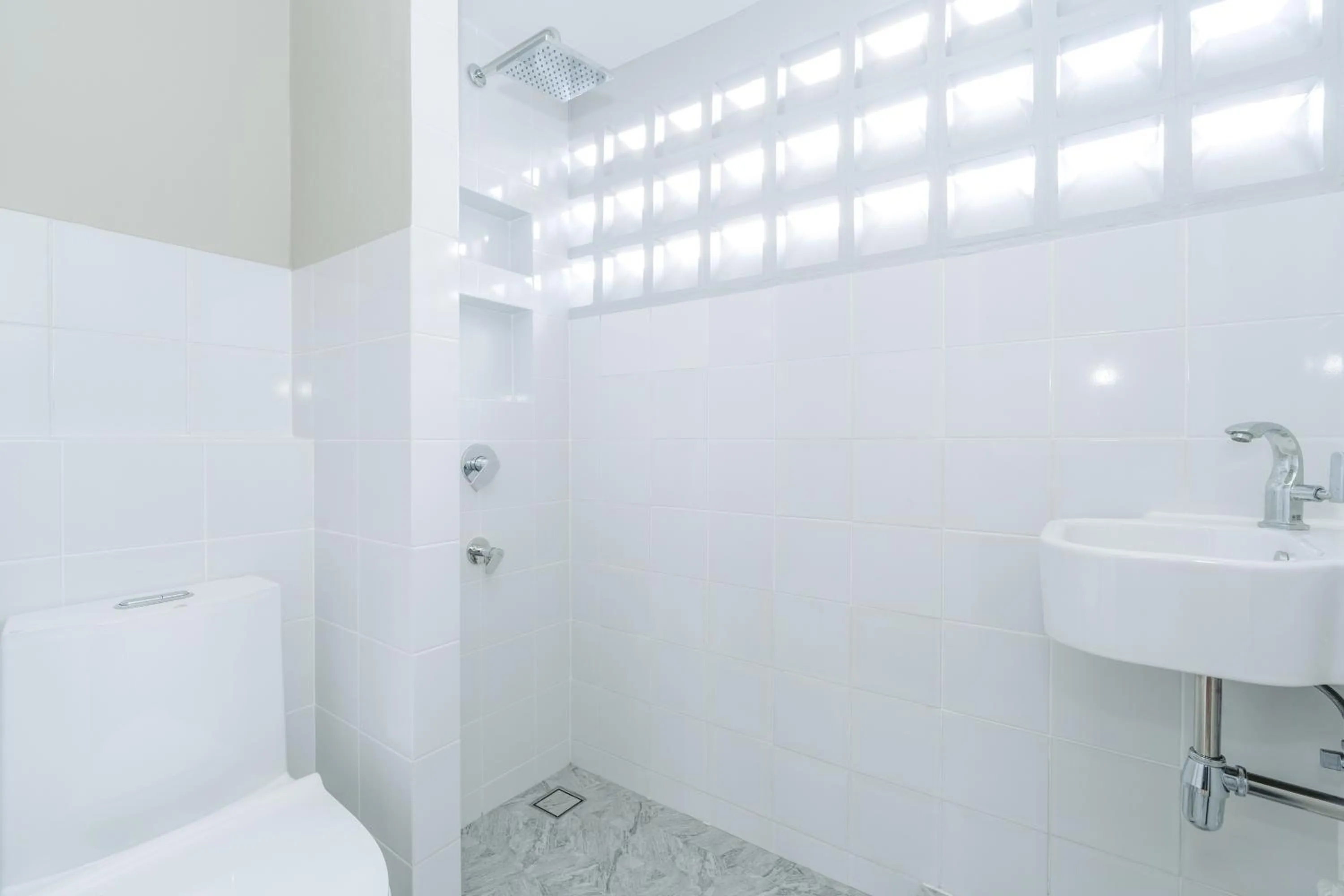 Bathroom in Dokdin's Family