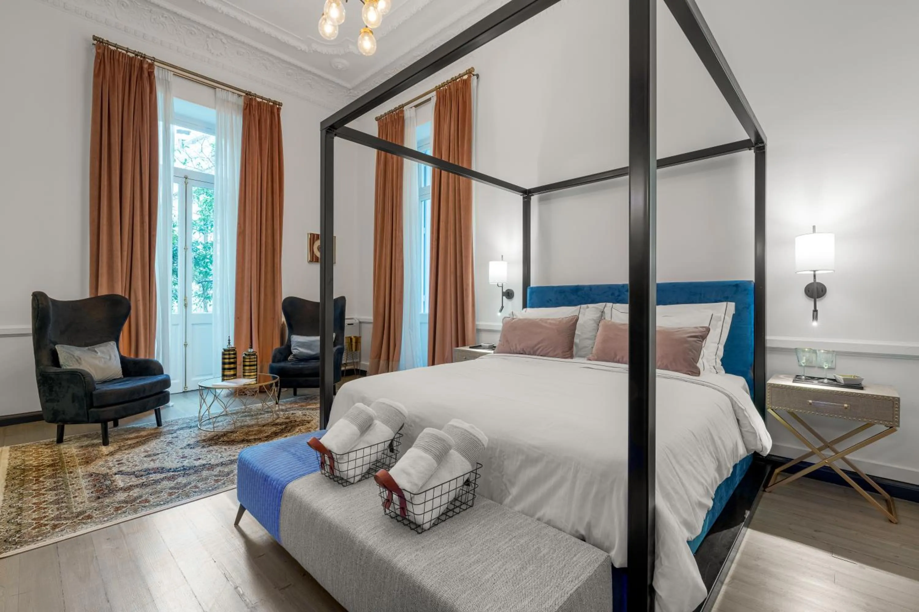 Bed in 2 Mazi Suites