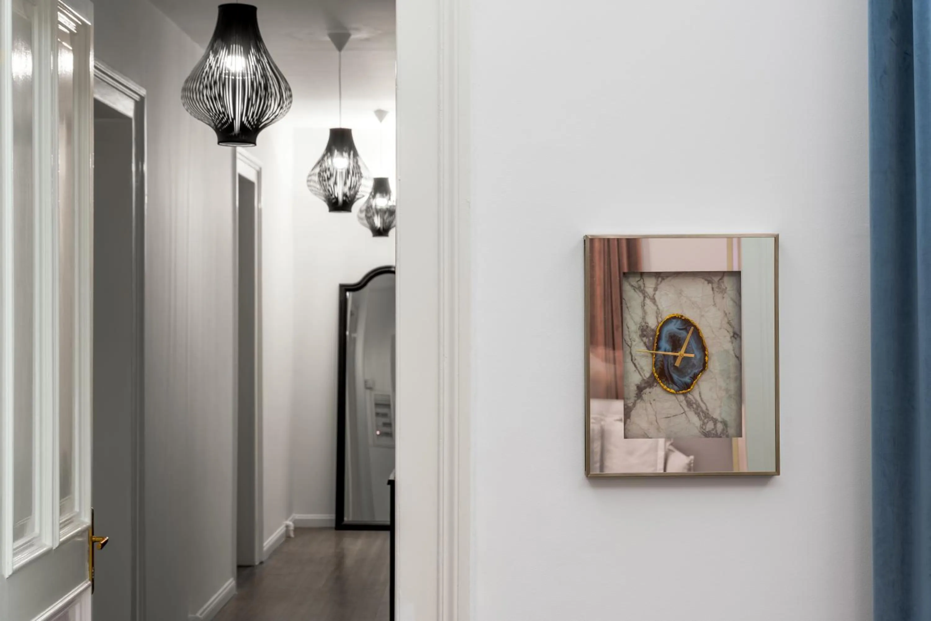 Decorative detail in 2 Mazi Suites