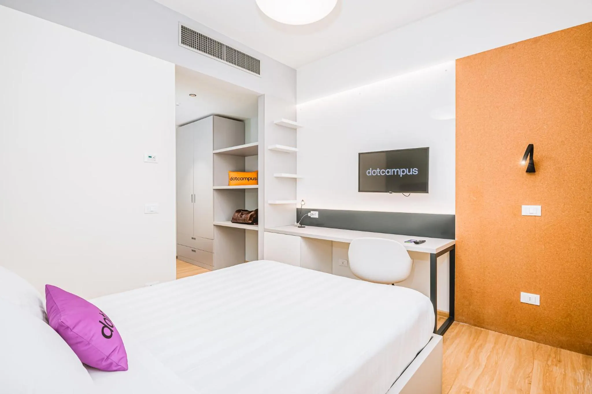 TV and multimedia, Bed in Dotcampus Roma City Center