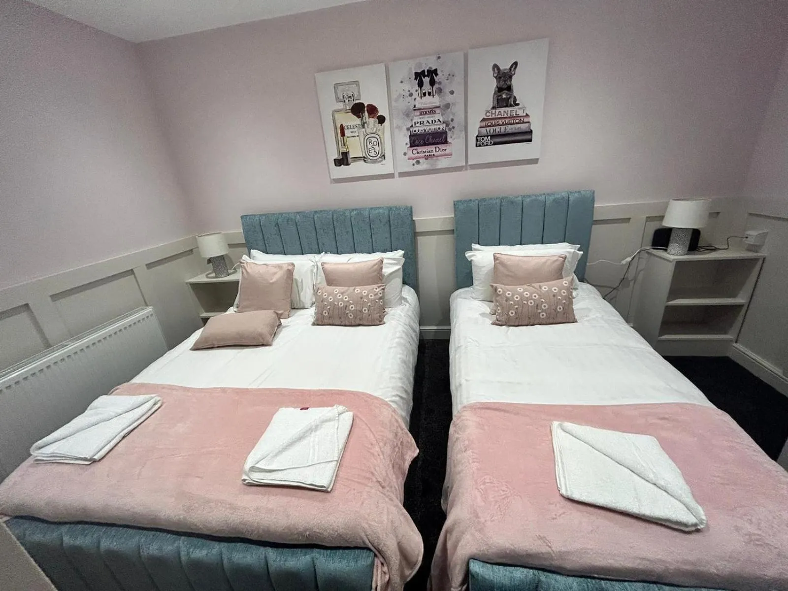 Bedroom, Bed in Sugar Hill Suite by Sasco Apartments