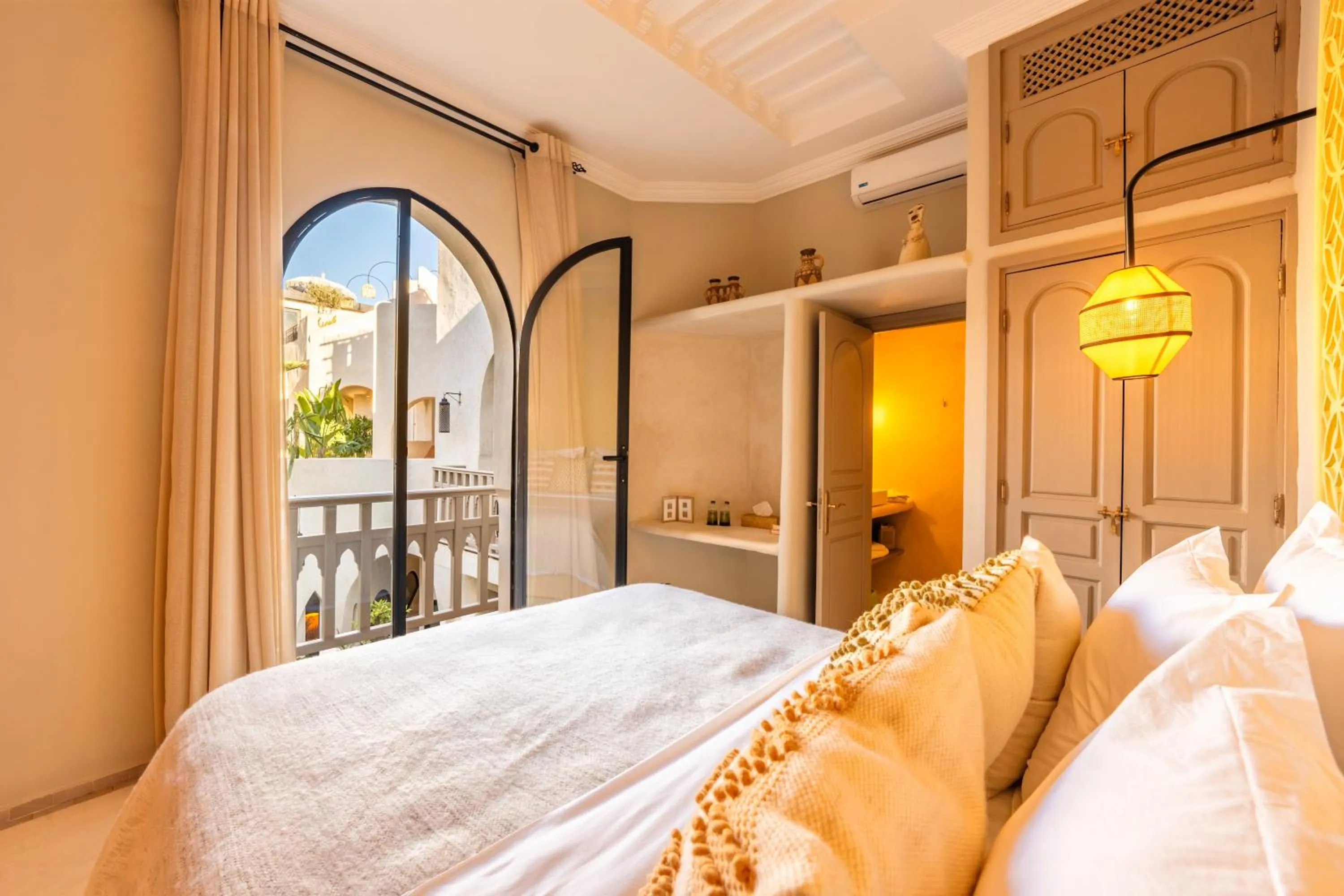 Bed in Riad XO