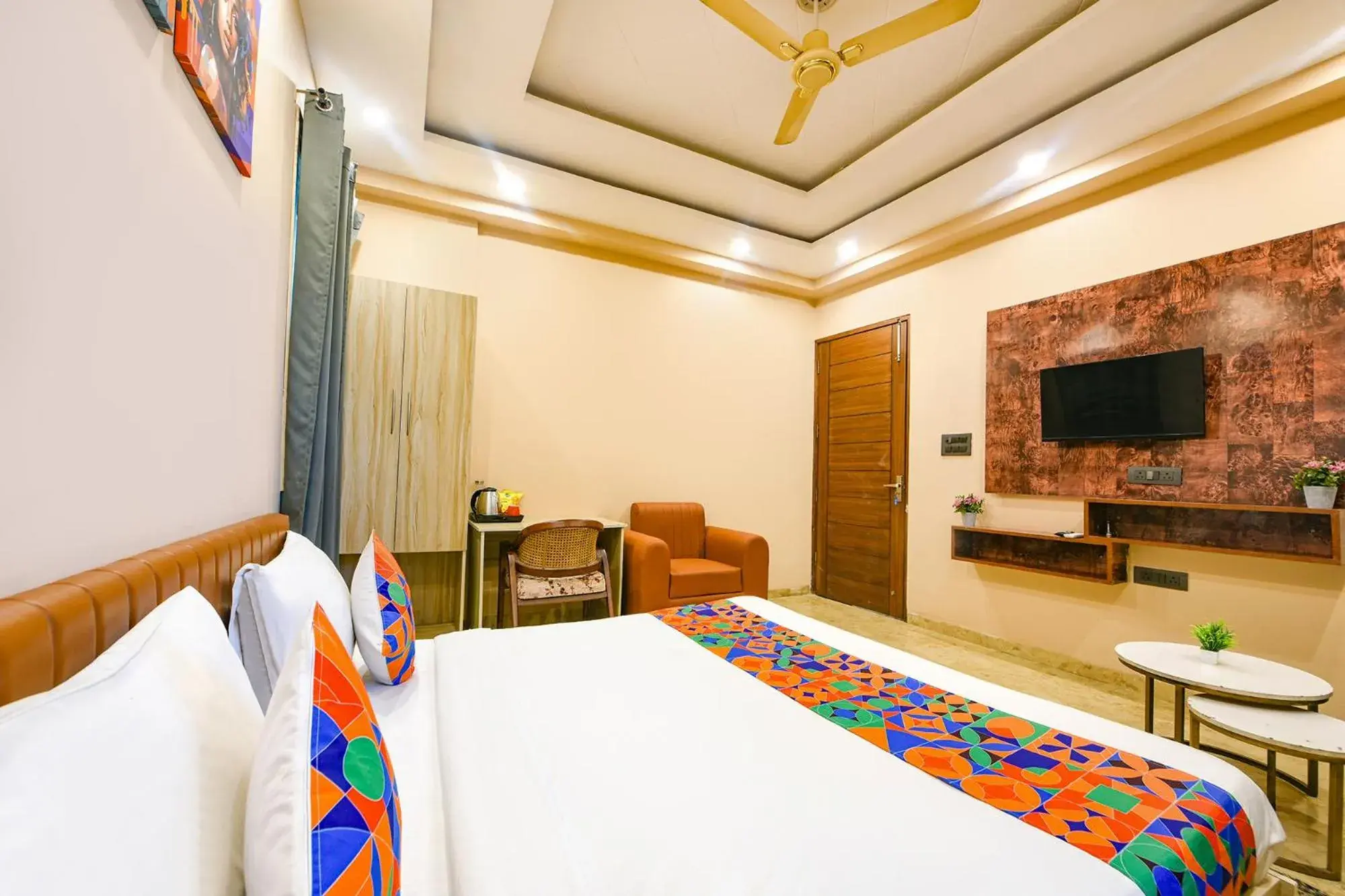 Deluxe Room - single occupancy in FabHotel Vibe Deluxe Room - single occupancy in FabHotel Vibe