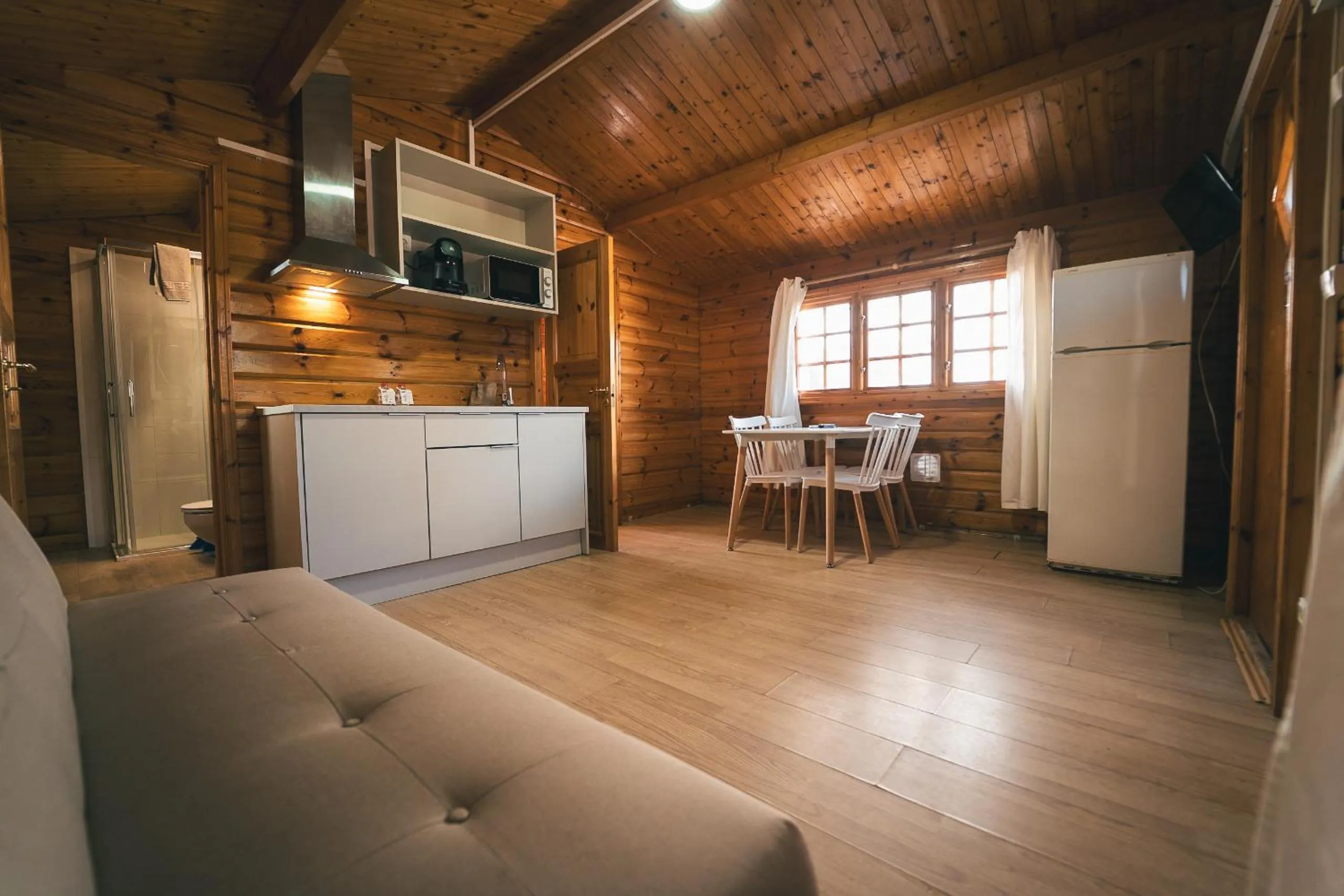 Kitchen or kitchenette in HolaCamp Chilches