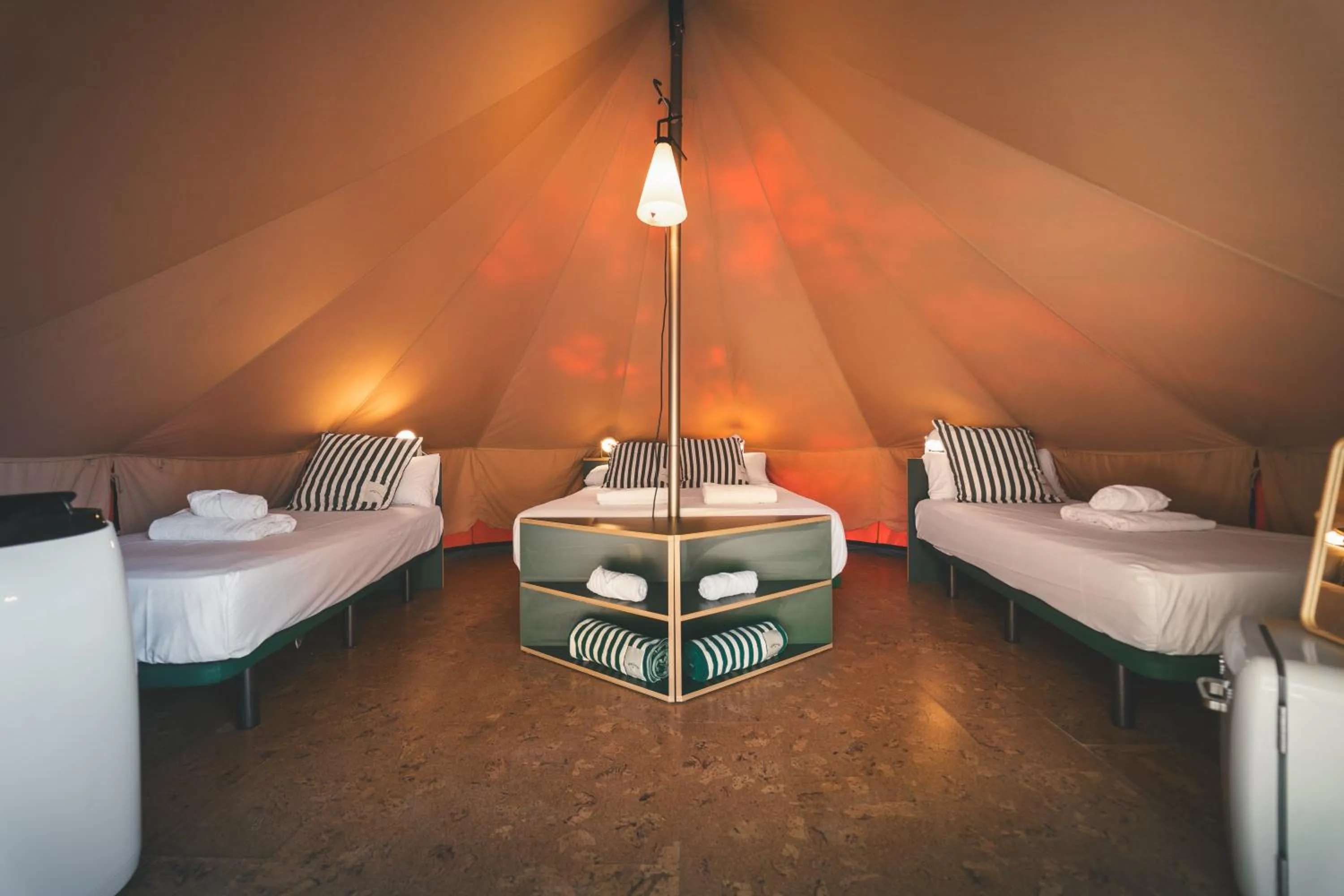 Photo of the whole room, Bed in HolaCamp Chilches