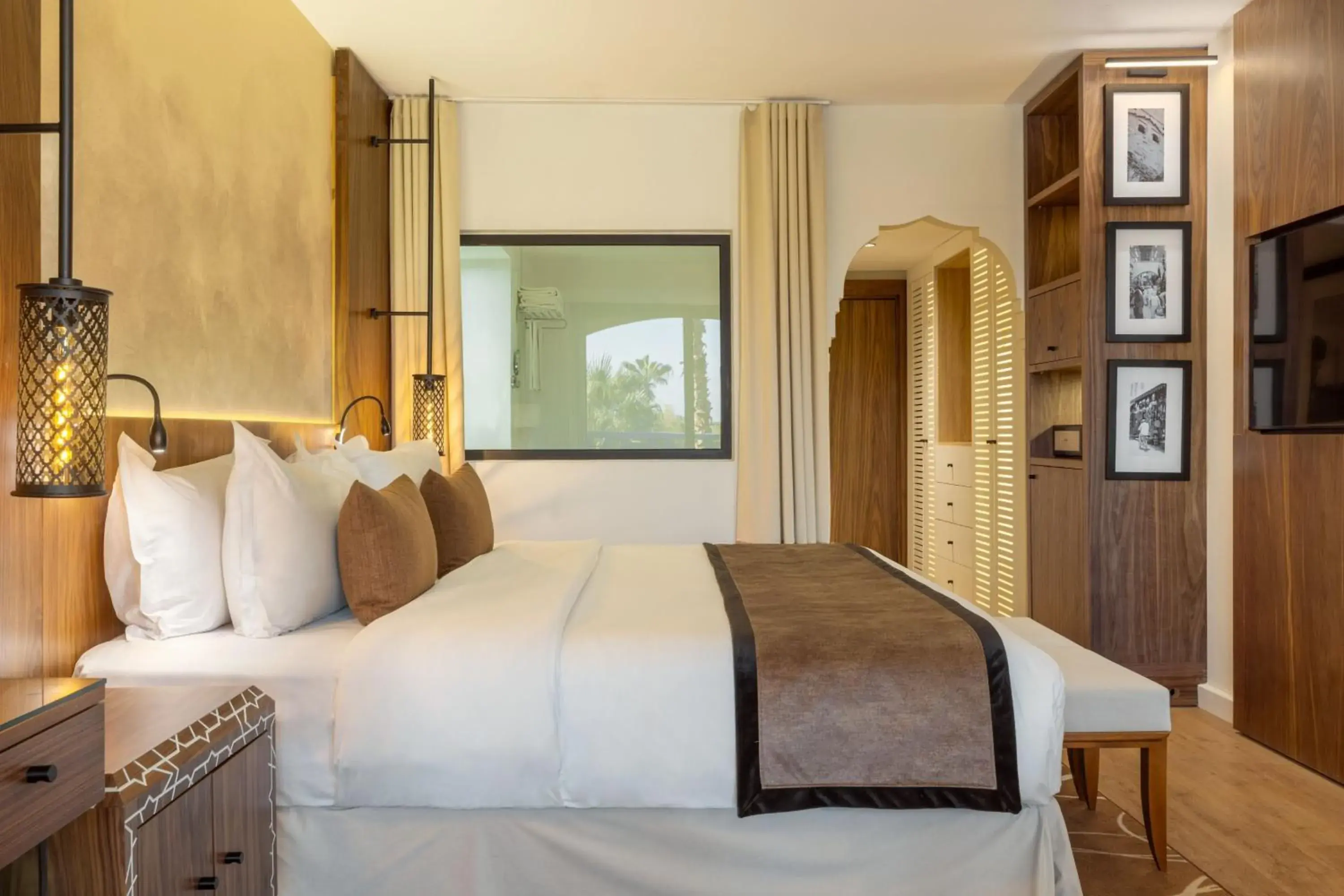 Deluxe King Room in Le Meridien N'fis Deluxe King Room in Le Meridien N'fis