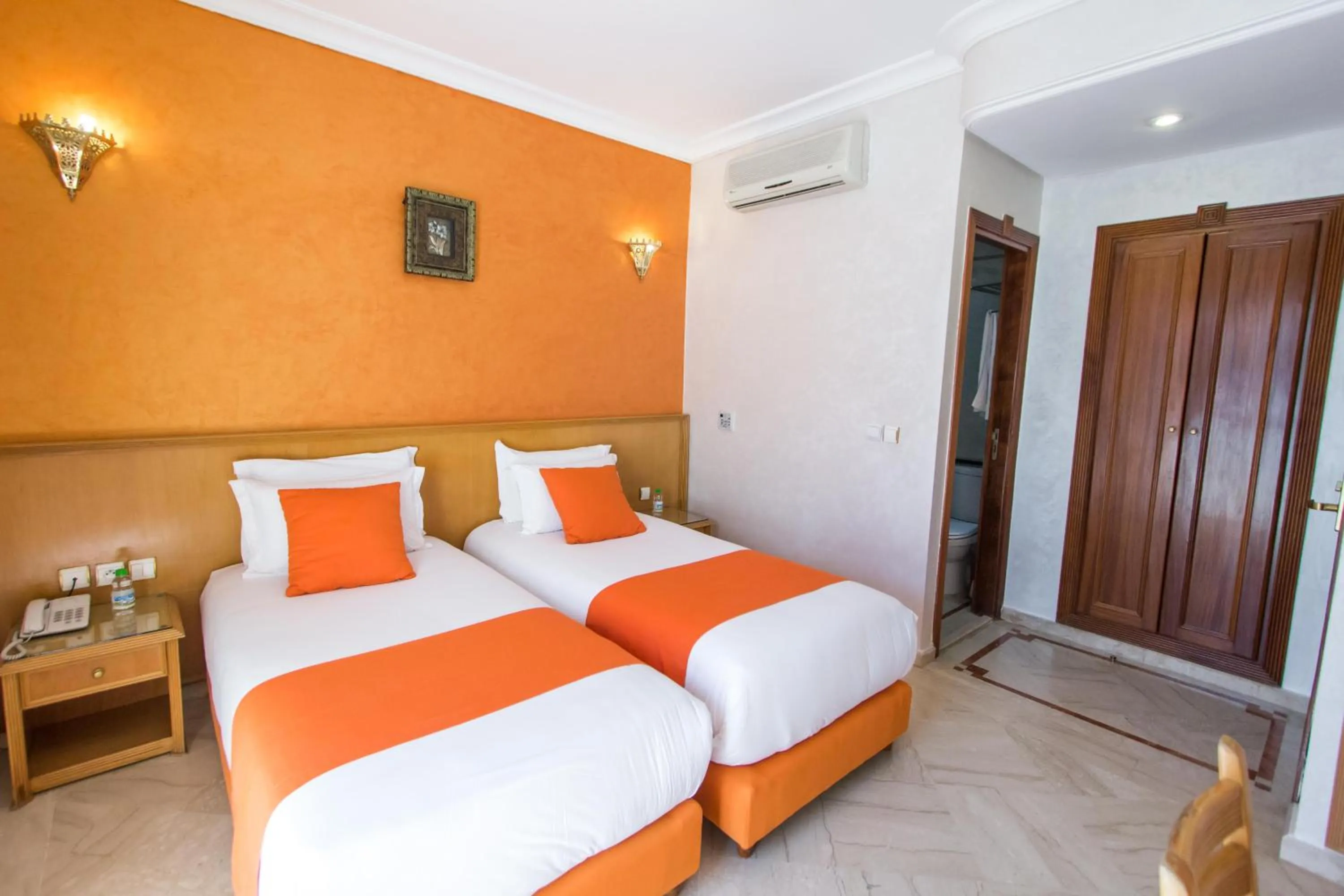 Bedroom, Bed in Zahrat Al Jabal