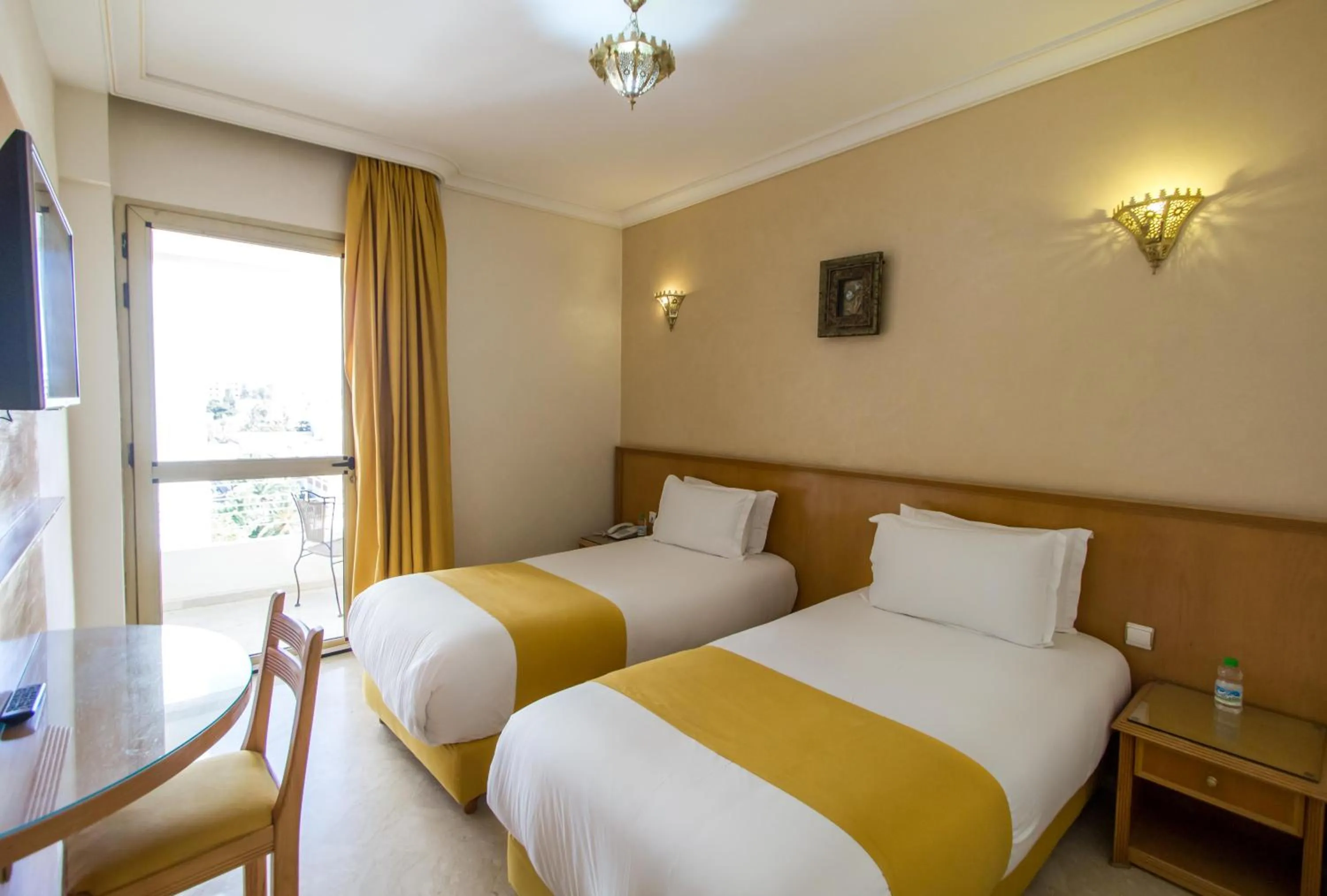 Bedroom, Bed in Zahrat Al Jabal