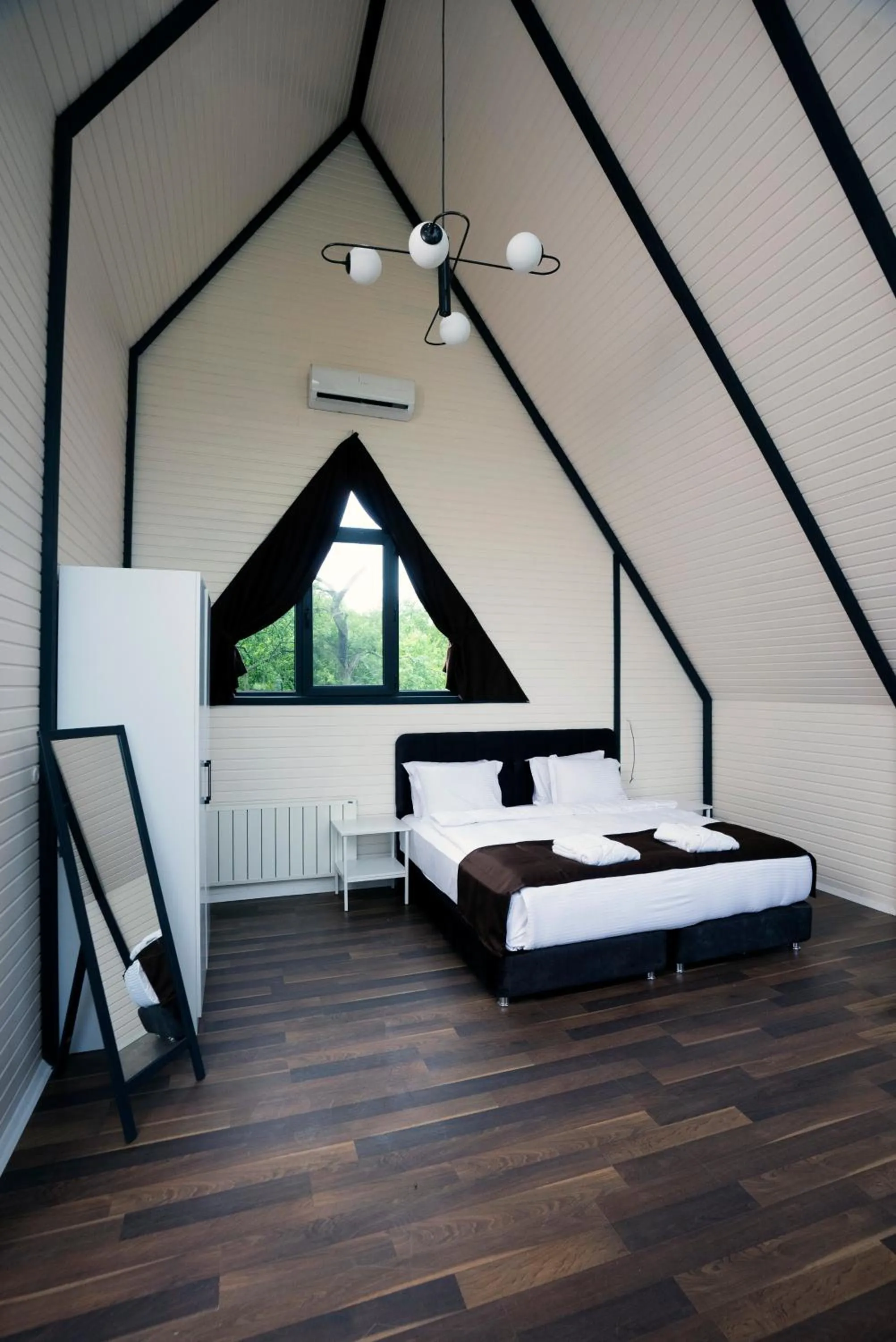 Bed in Ramada Resort By Wyndham Sapanca Thermal