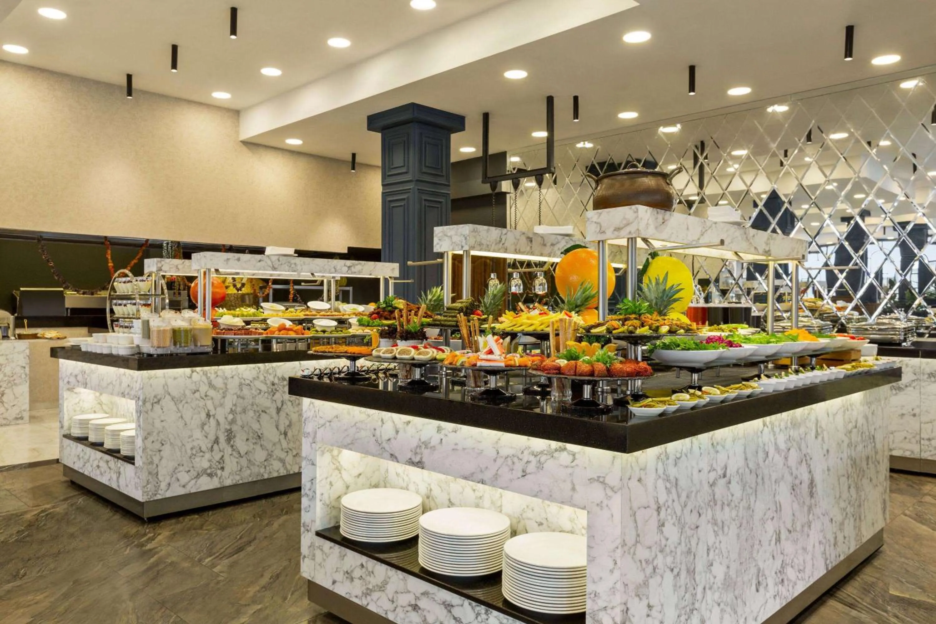 Restaurant/places to eat in Ramada Resort By Wyndham Sapanca Thermal