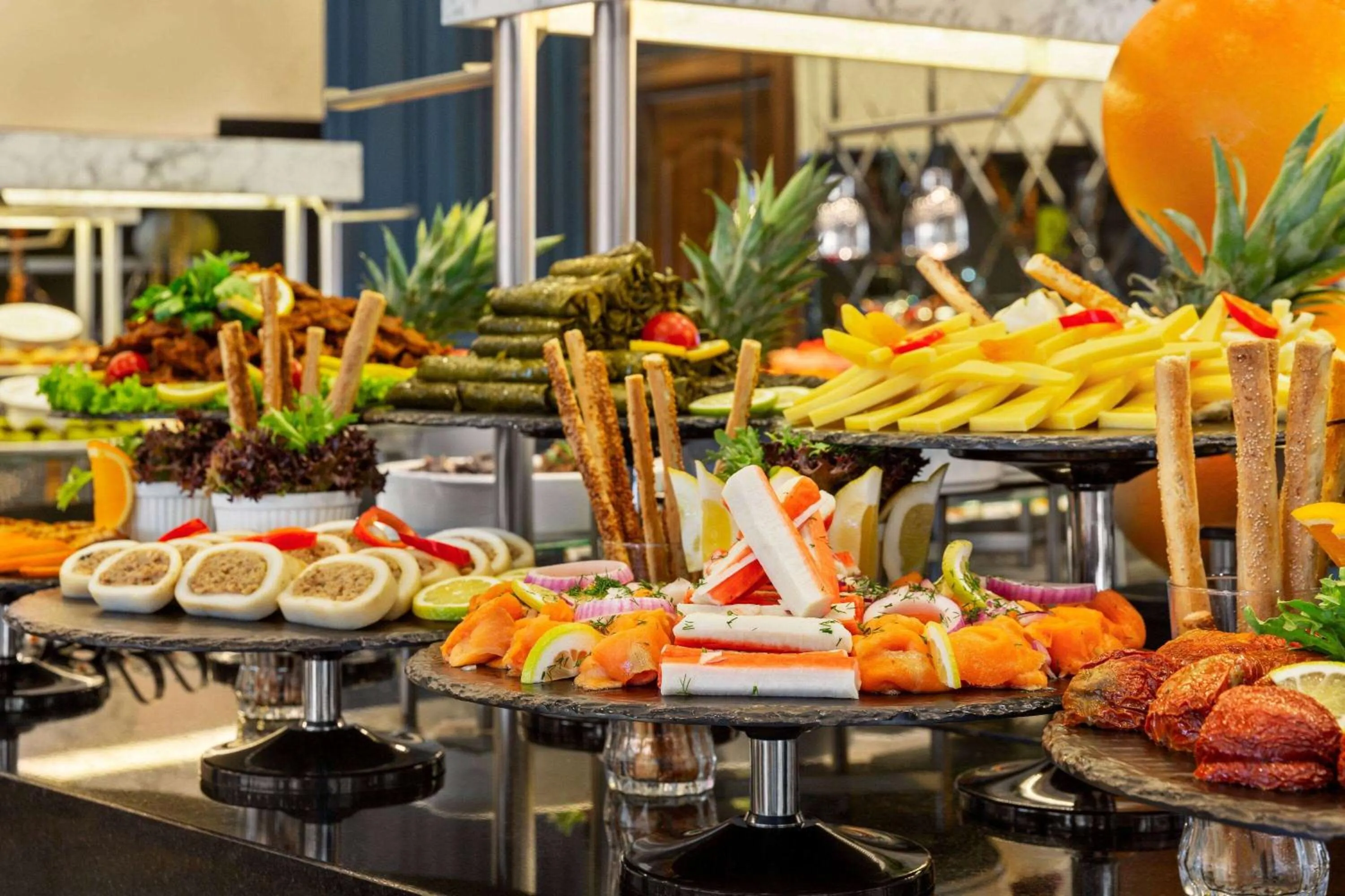 Restaurant/places to eat in Ramada Resort By Wyndham Sapanca Thermal