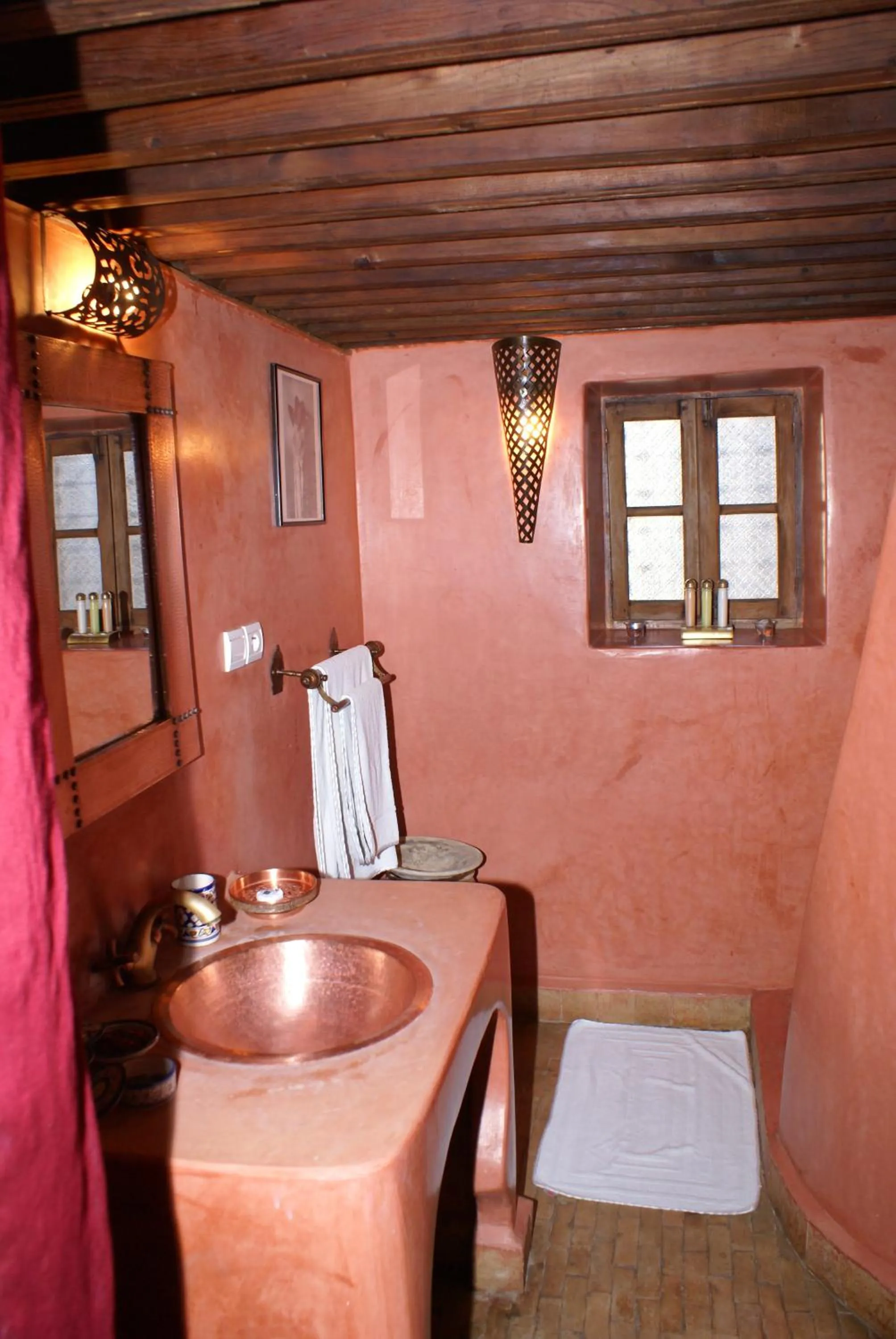 Bathroom in Riad Attarine