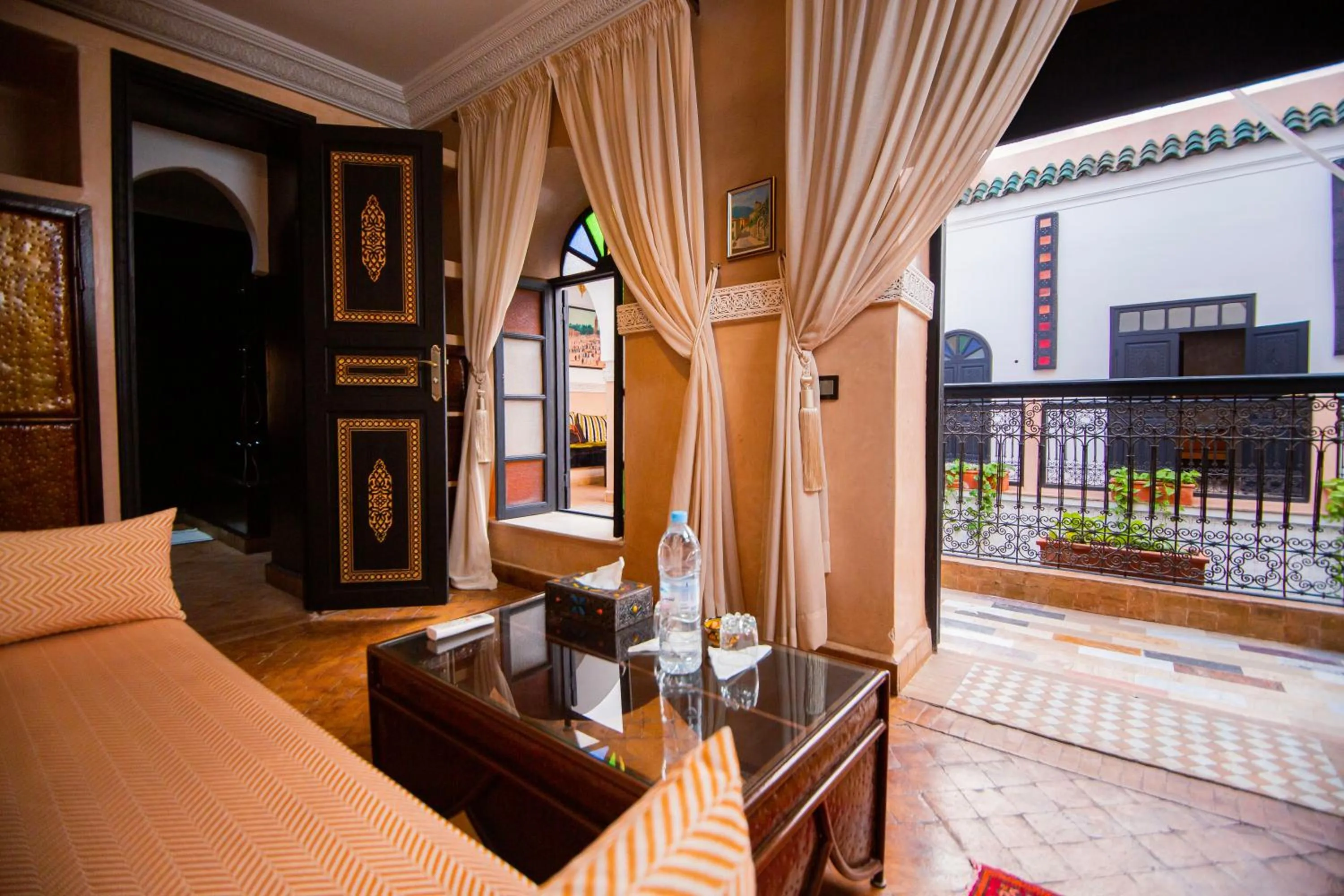 Riad Ta'achchaqa
