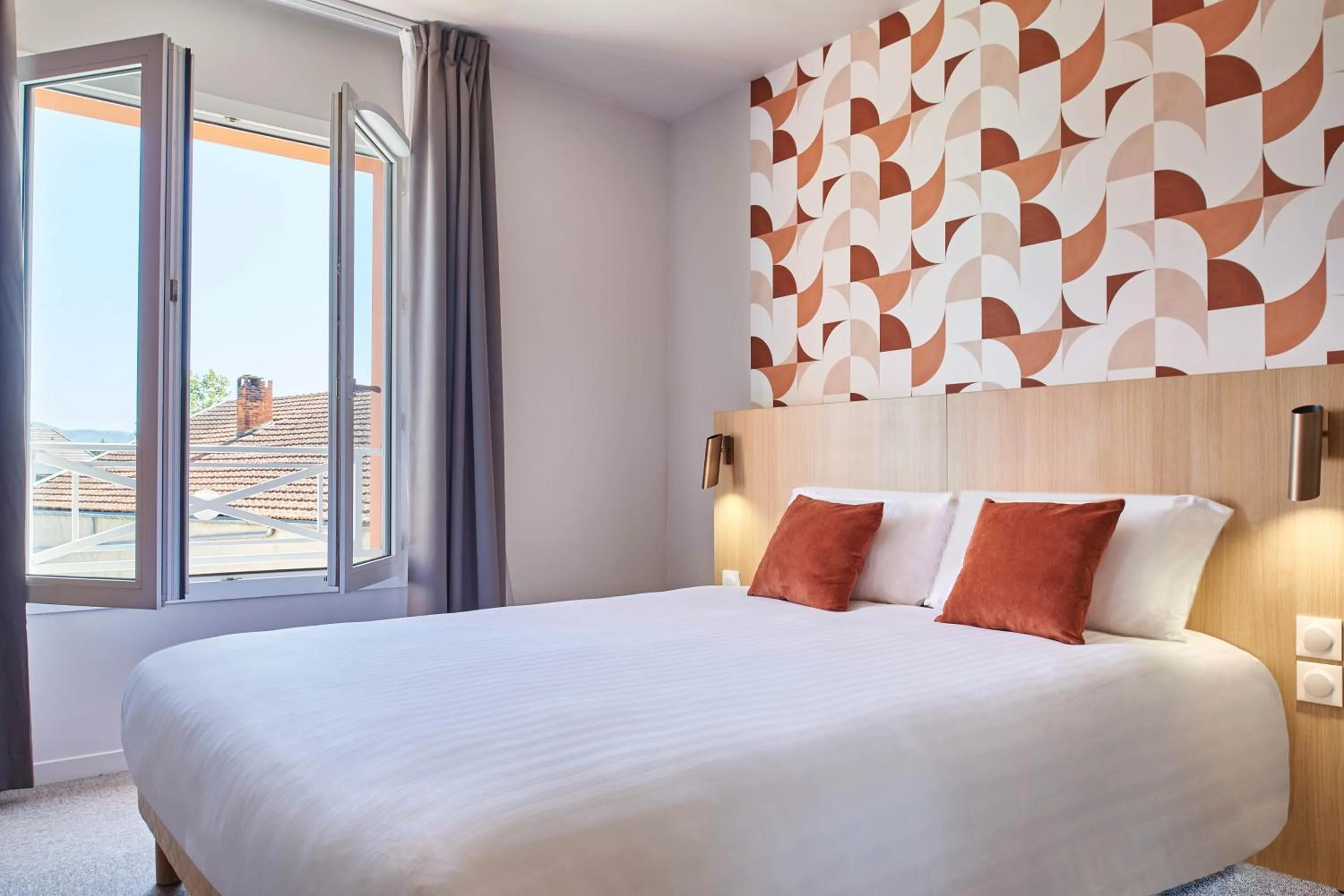 Bed in Originals Boutique, Hôtel Larivaut, Puy-Guillaume