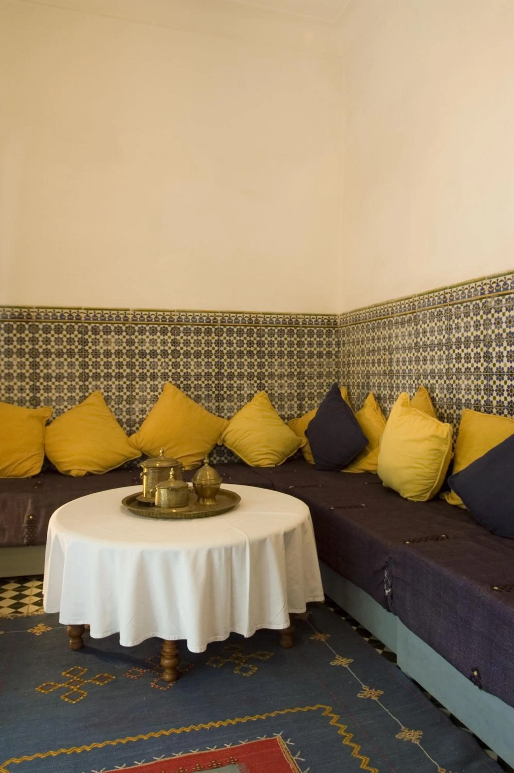 Lounge or bar in Dar Touyir