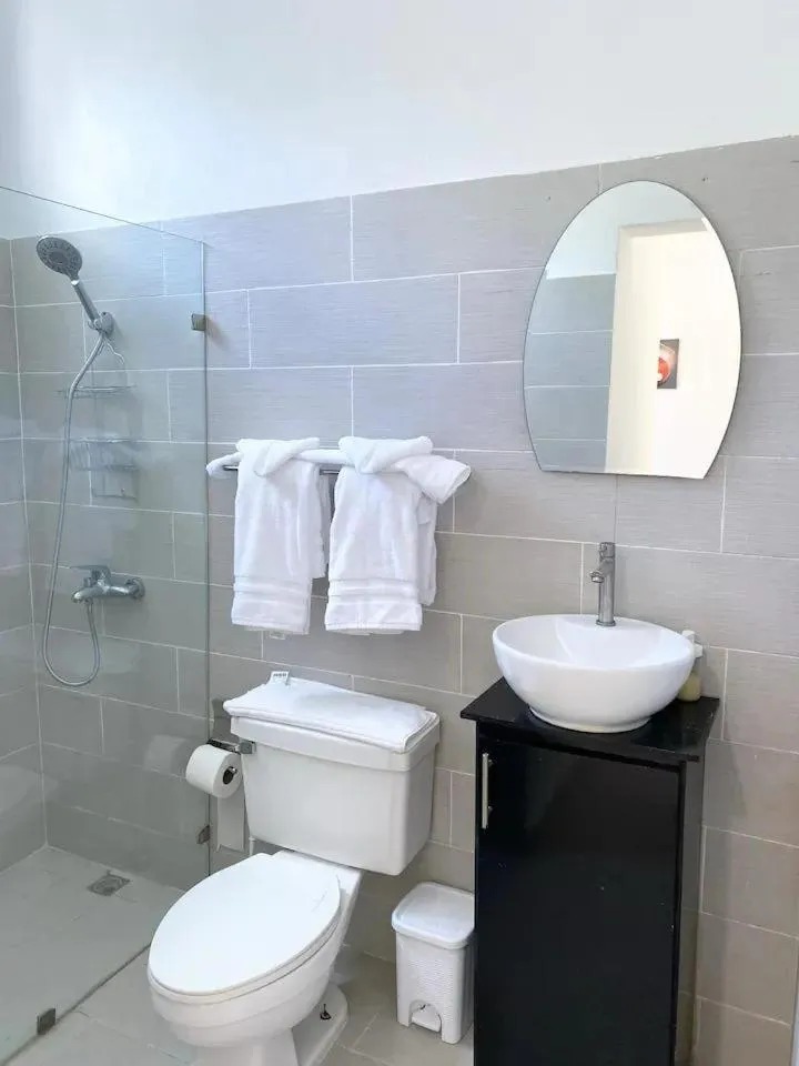 The White Rock Hotel B&B