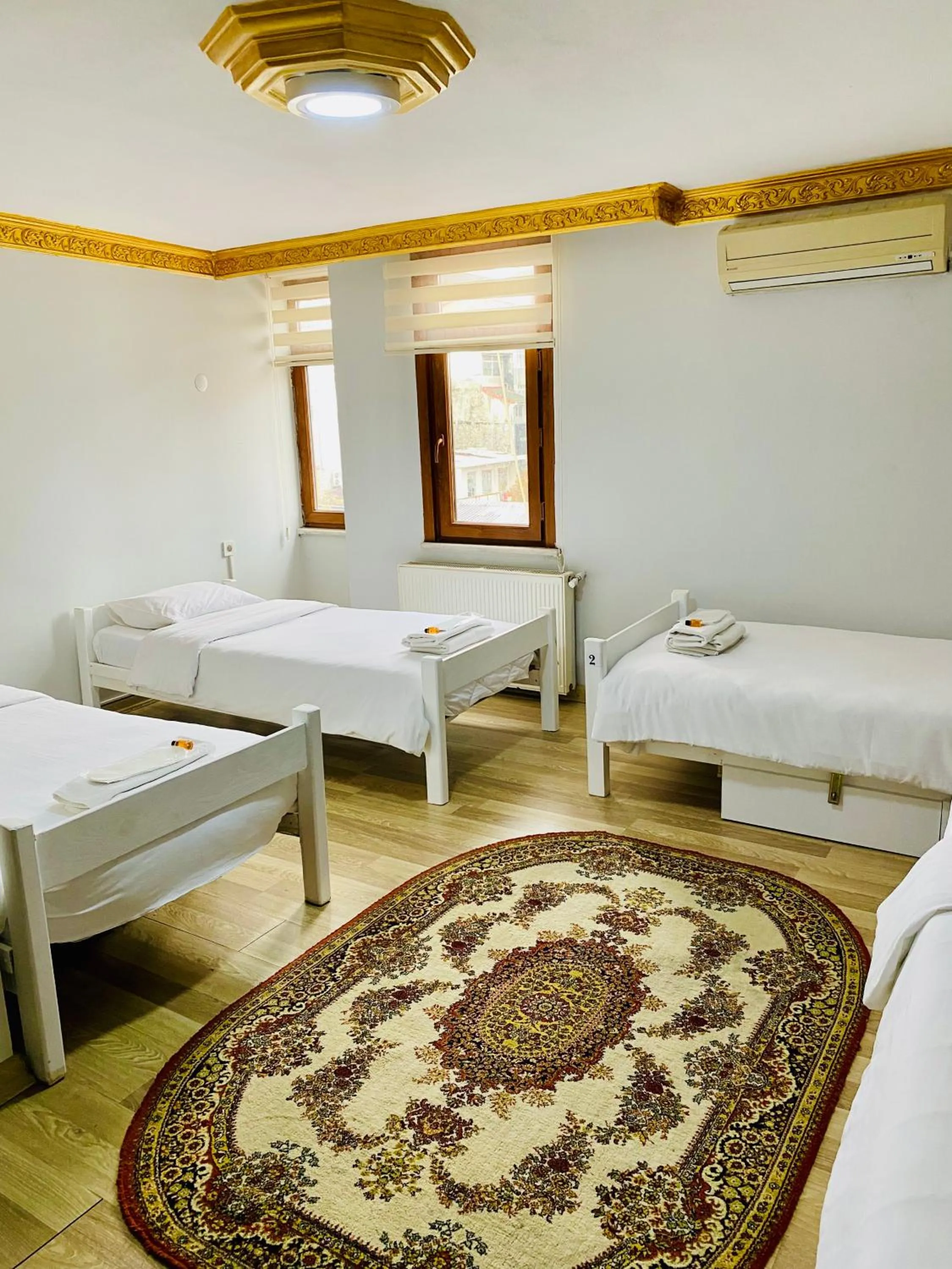 Bed in Stylish Hotel Old City