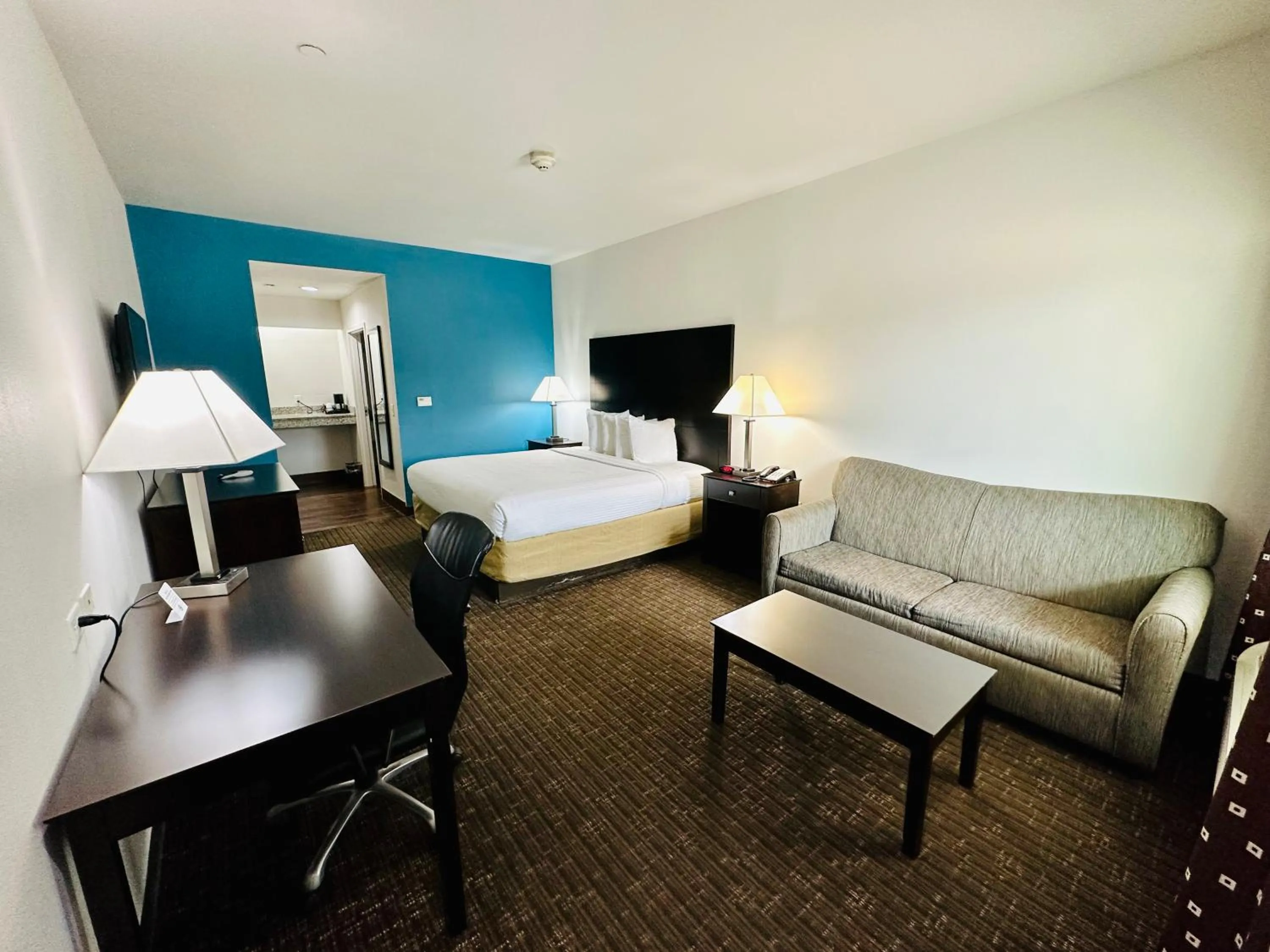 Bedroom, Bed in Lonestar Inn