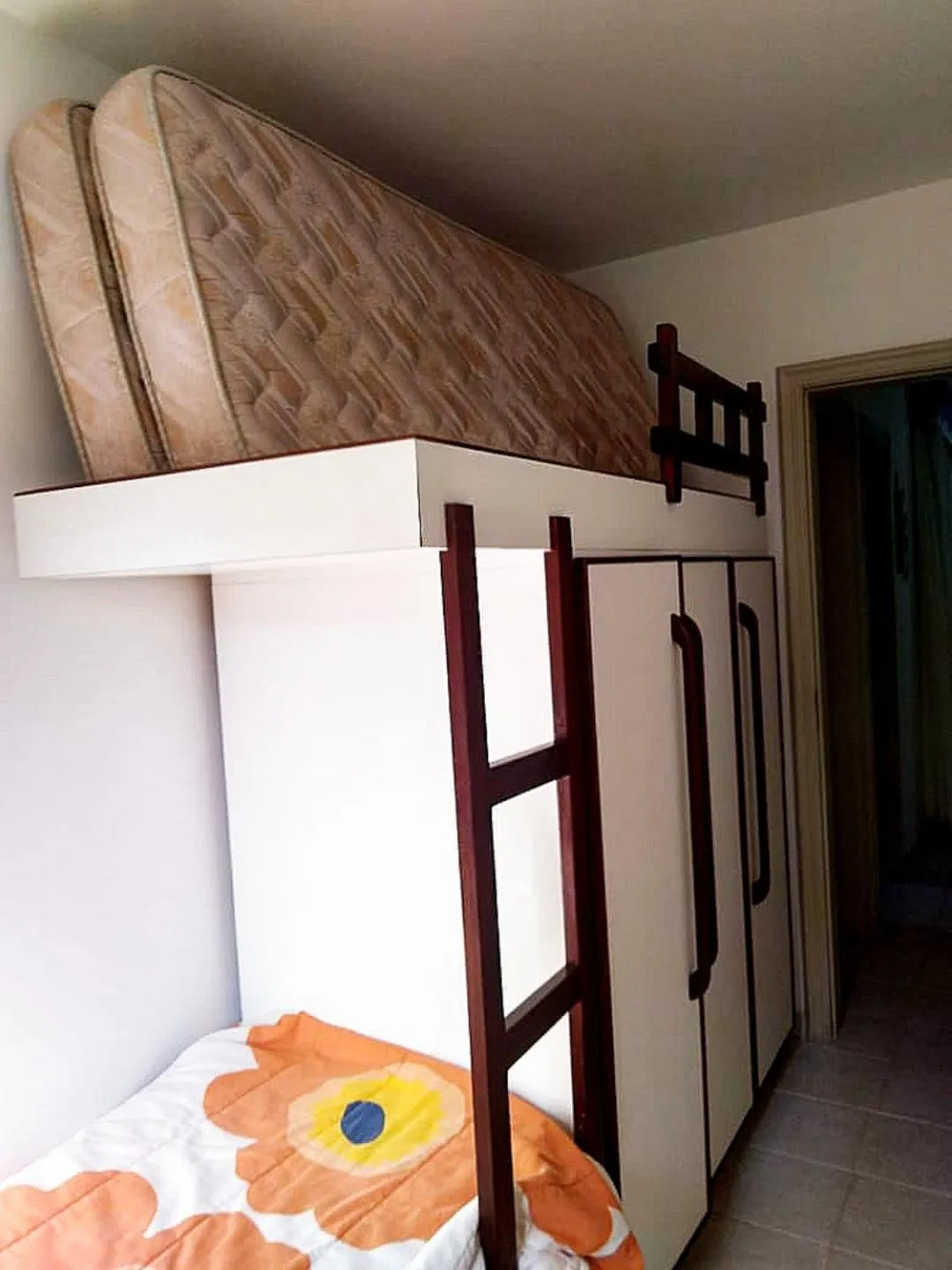 Bed in Condominio Wembley Tenis