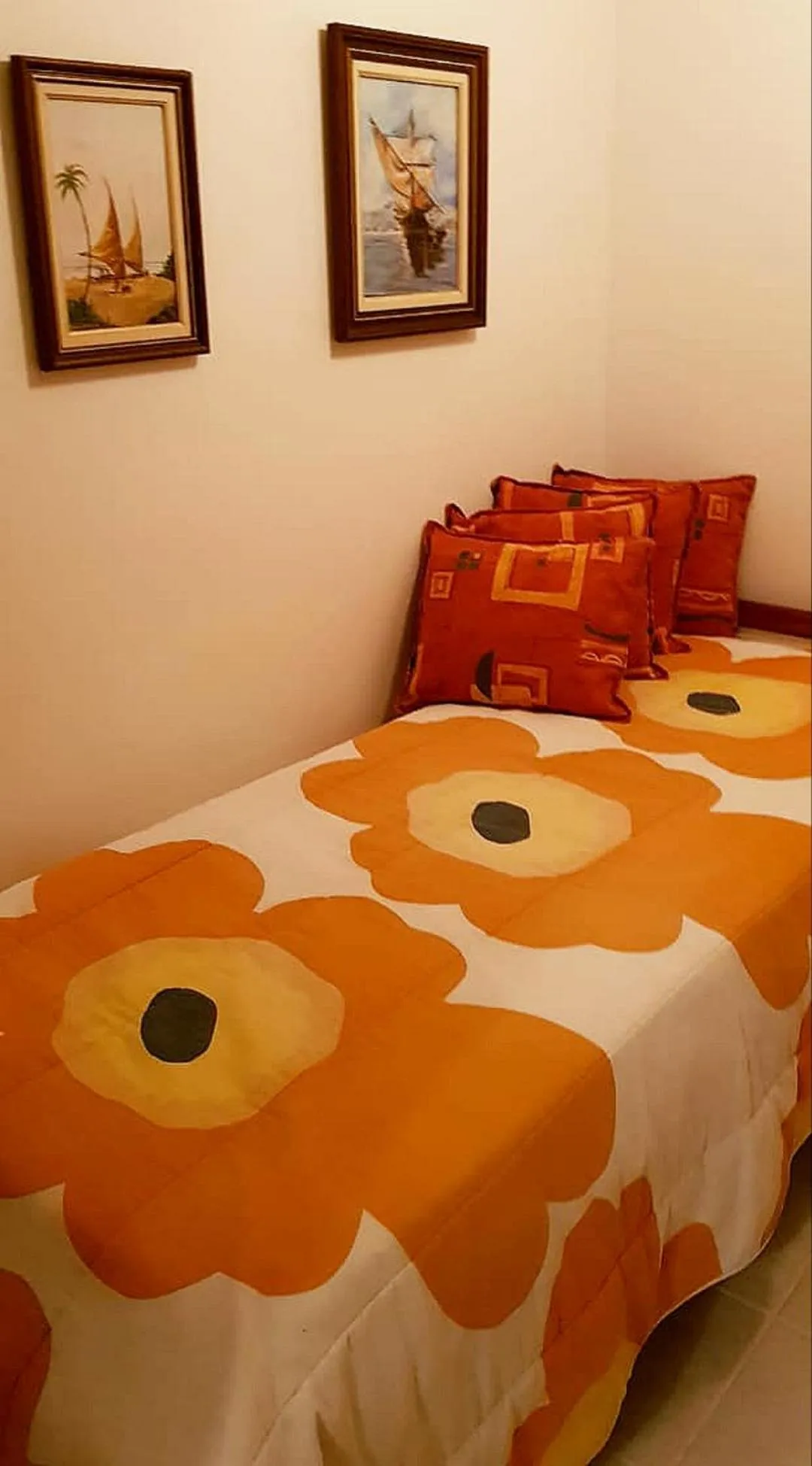 Bed in Condominio Wembley Tenis