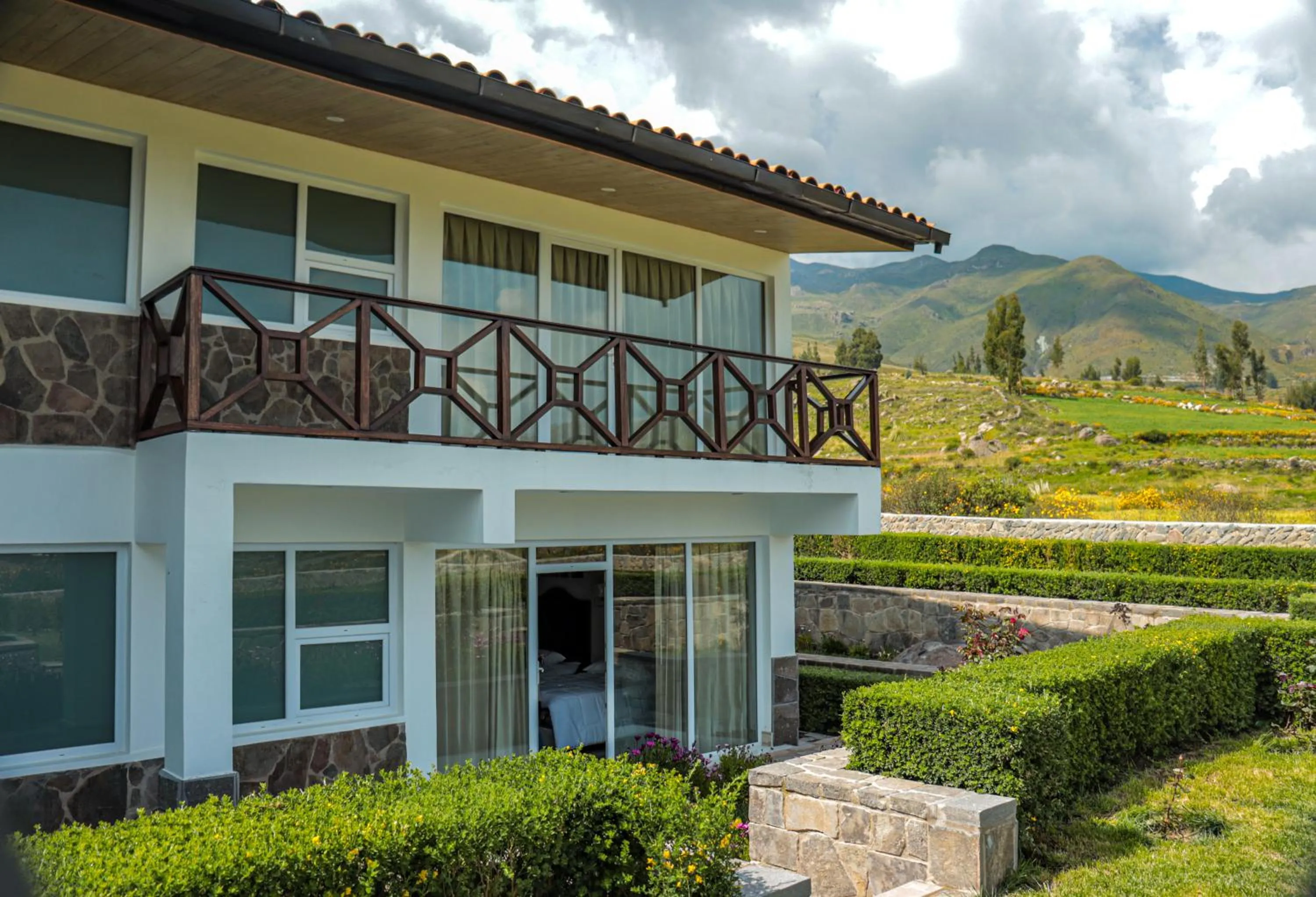 Property building in Hotel Puerta del Sol Colca