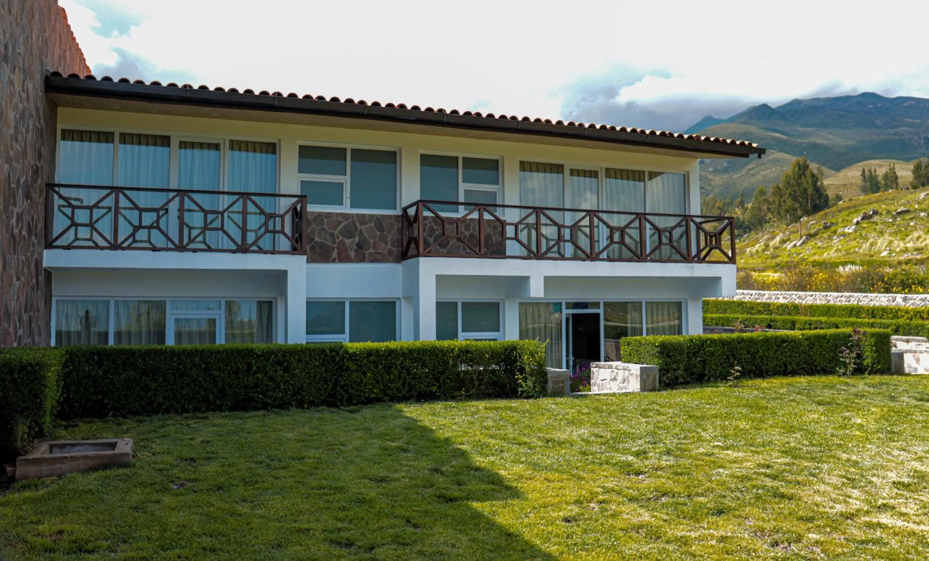 Property building in Hotel Puerta del Sol Colca
