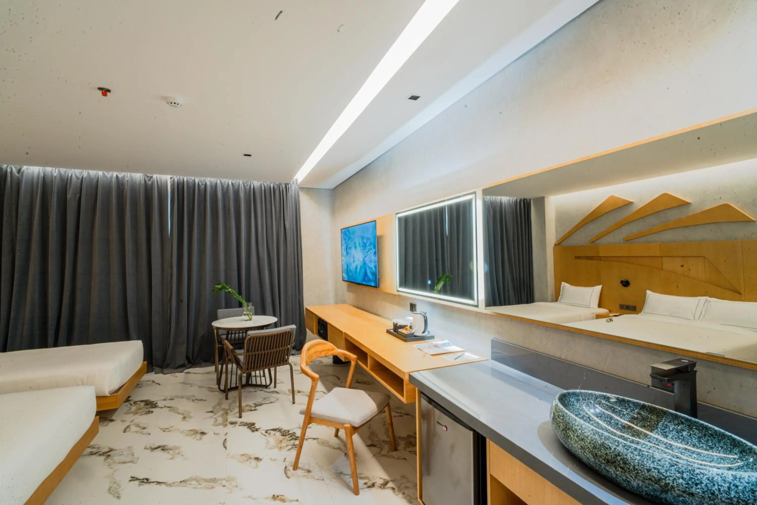 The Hotel Elizabeth Resort and Villas - Long Beach San Vicente Palawan