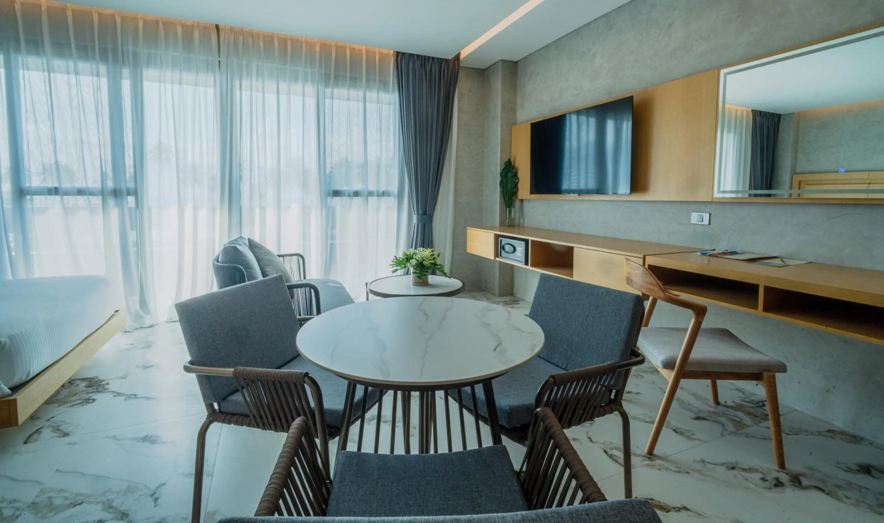 The Hotel Elizabeth Resort and Villas - Long Beach San Vicente Palawan