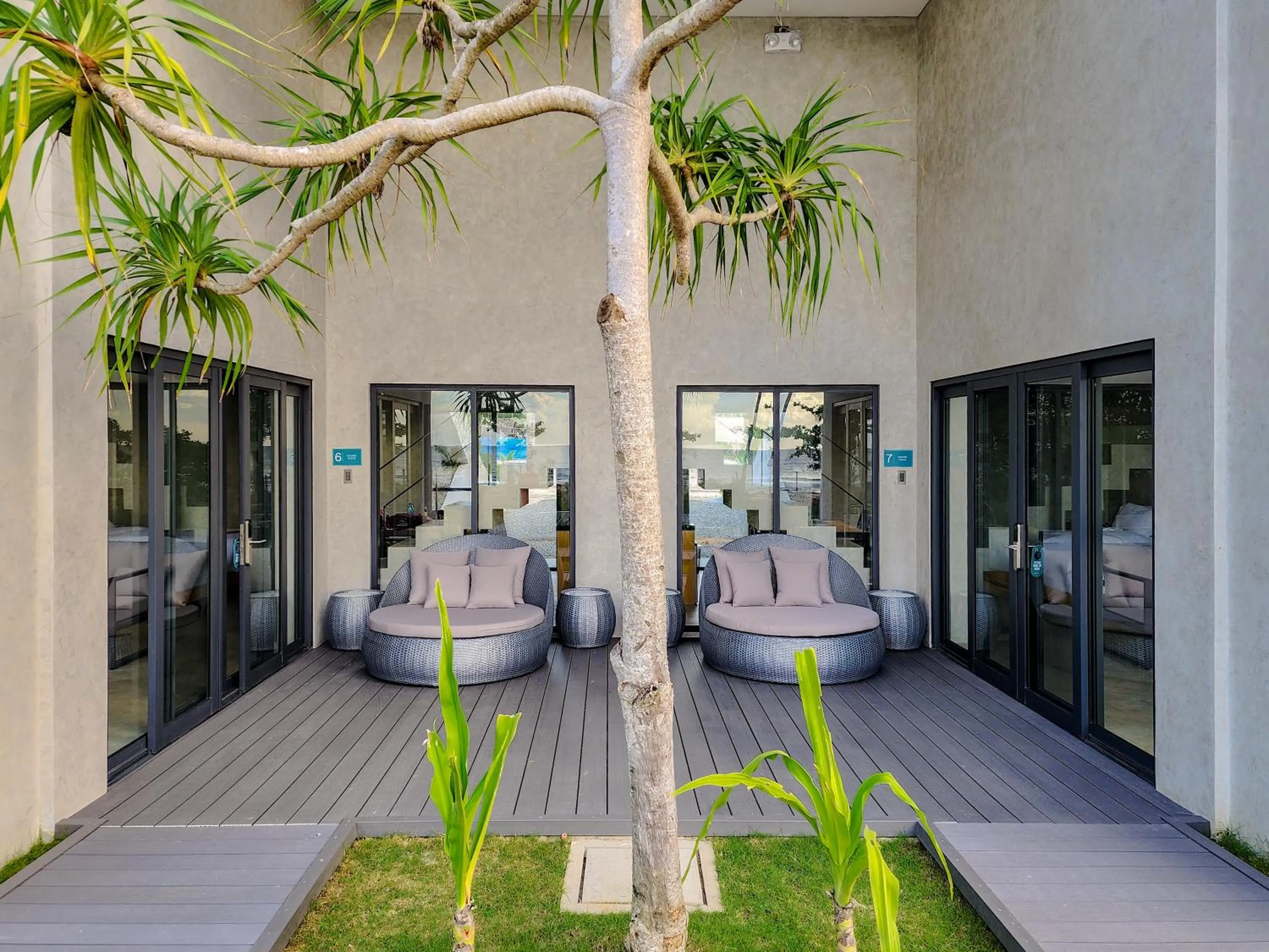 Patio in The Hotel Elizabeth Resort and Villas - Long Beach San Vicente Palawan