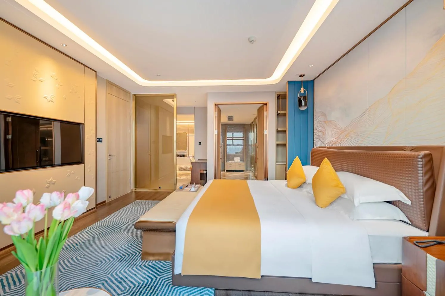 Bed in Evwa Platinum Hotel