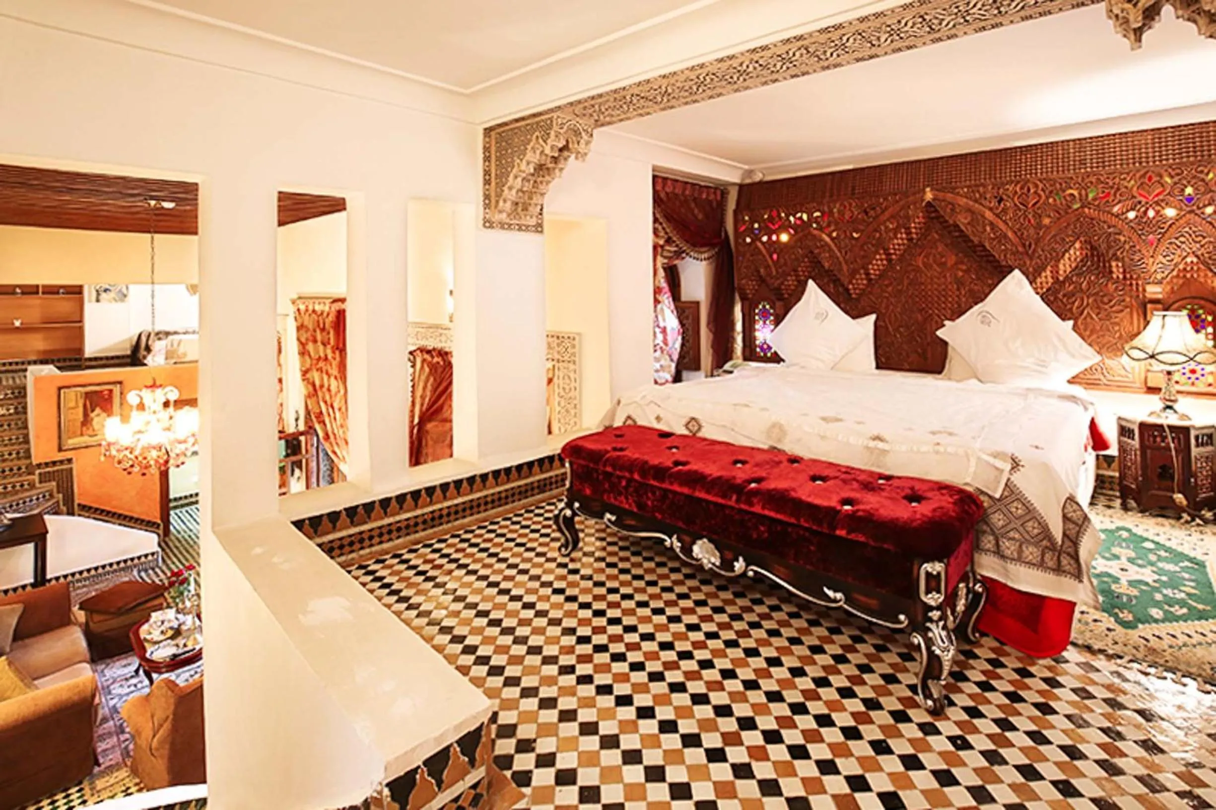 Bedroom, Bed in Riad Arabesque & Spa