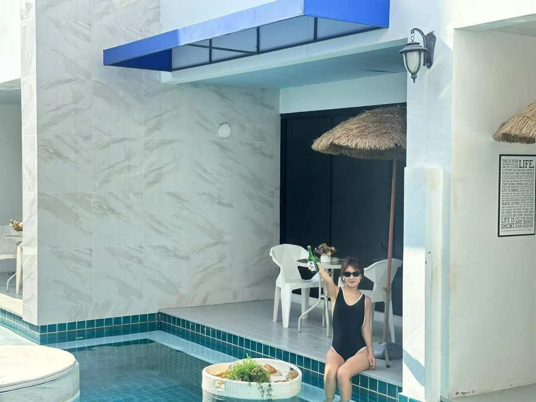 Mona Lisa pool villa