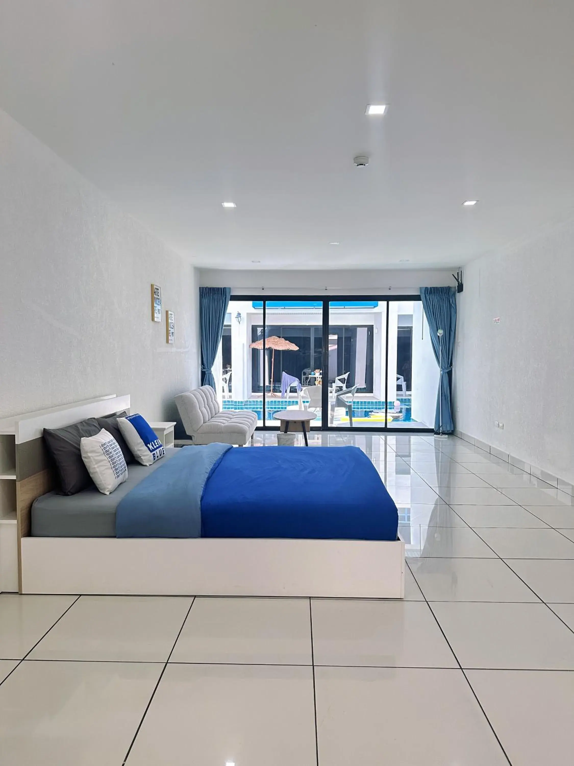 Queen Room with Pool View in Mona Lisa pool villa Queen Room with Pool View in Mona Lisa pool villa