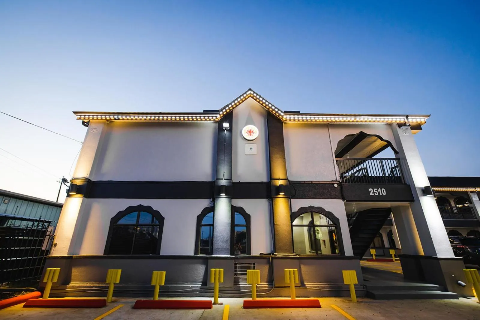 Property building in Downtowner Inns - Houston Downtown & Convention Center