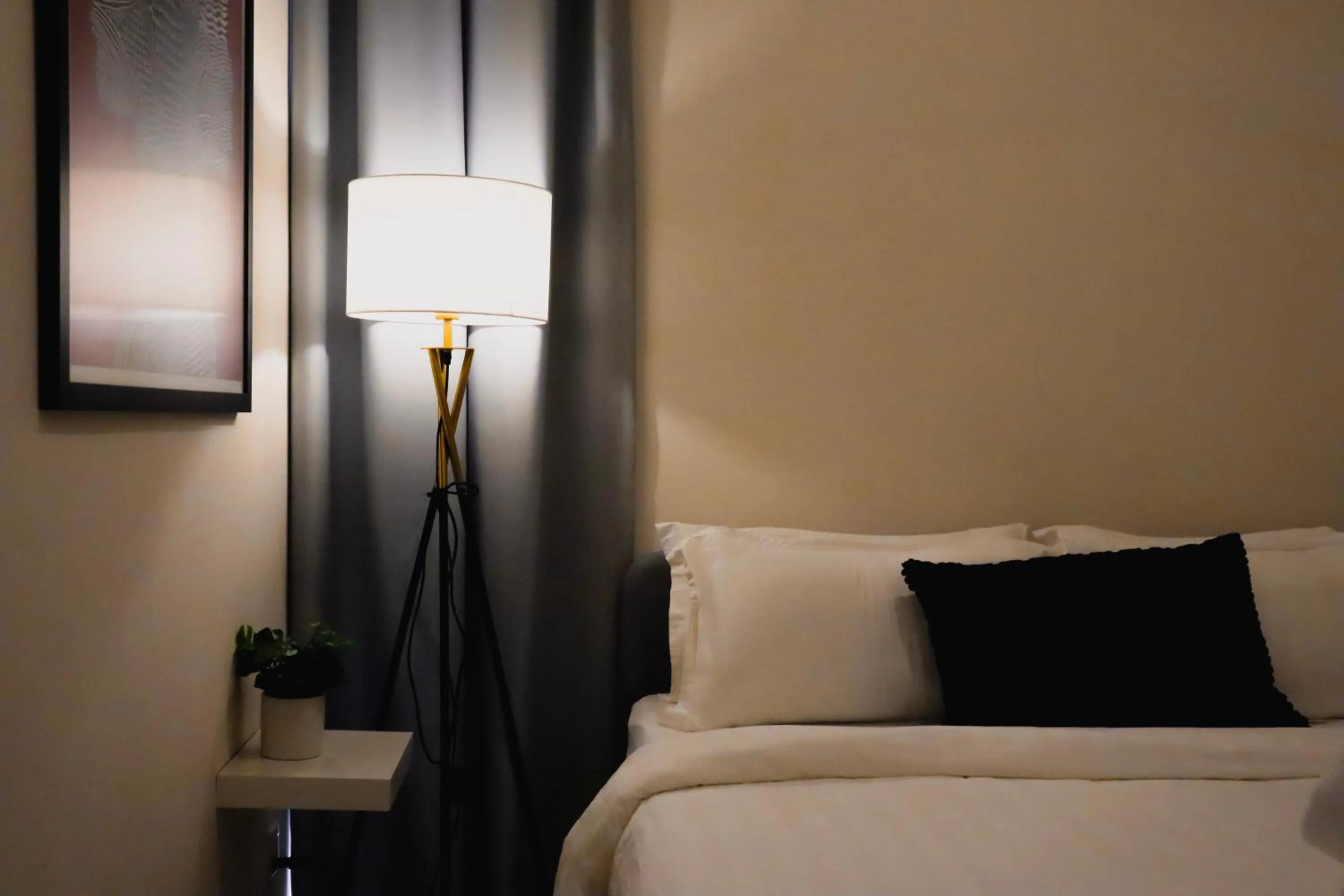 Bed in Homesuite' Home at The Shore