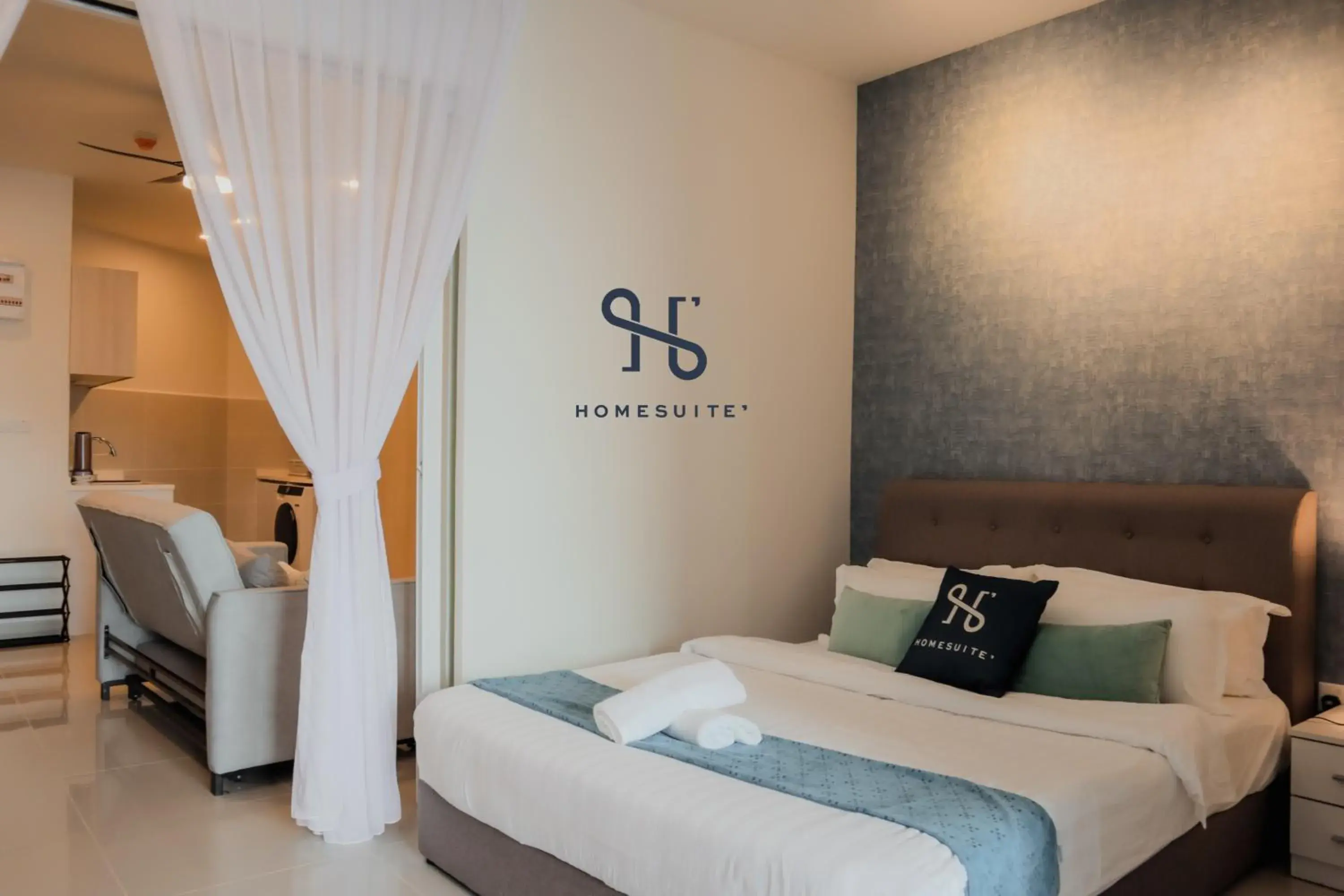 Queen Room with Sea View in Homesuite' Home at The Shore Queen Room with Sea View in Homesuite' Home at The Shore