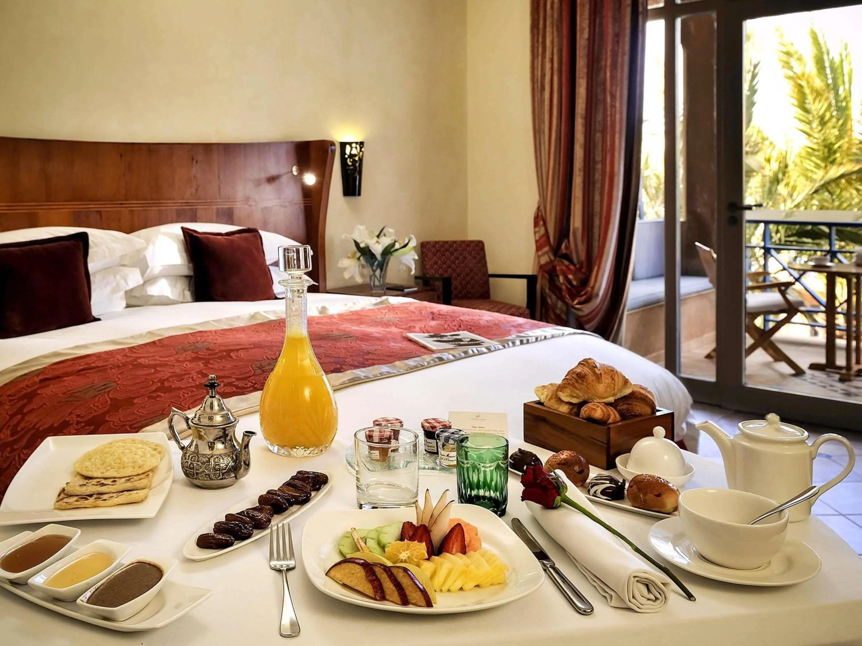 Bedroom, Bed in Le Médina Essaouira Thalassa Sea & Spa - MGallery Collection