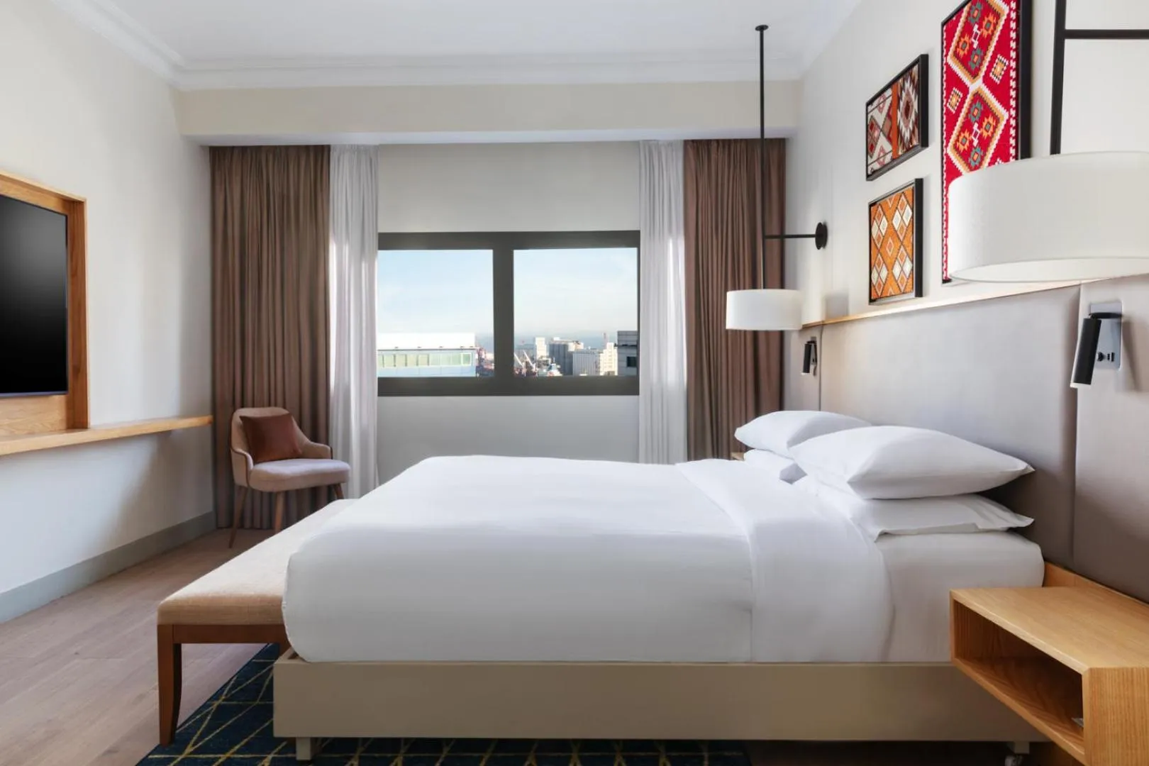 Photo of the whole room, Bed in Casablanca Marriott Hotel