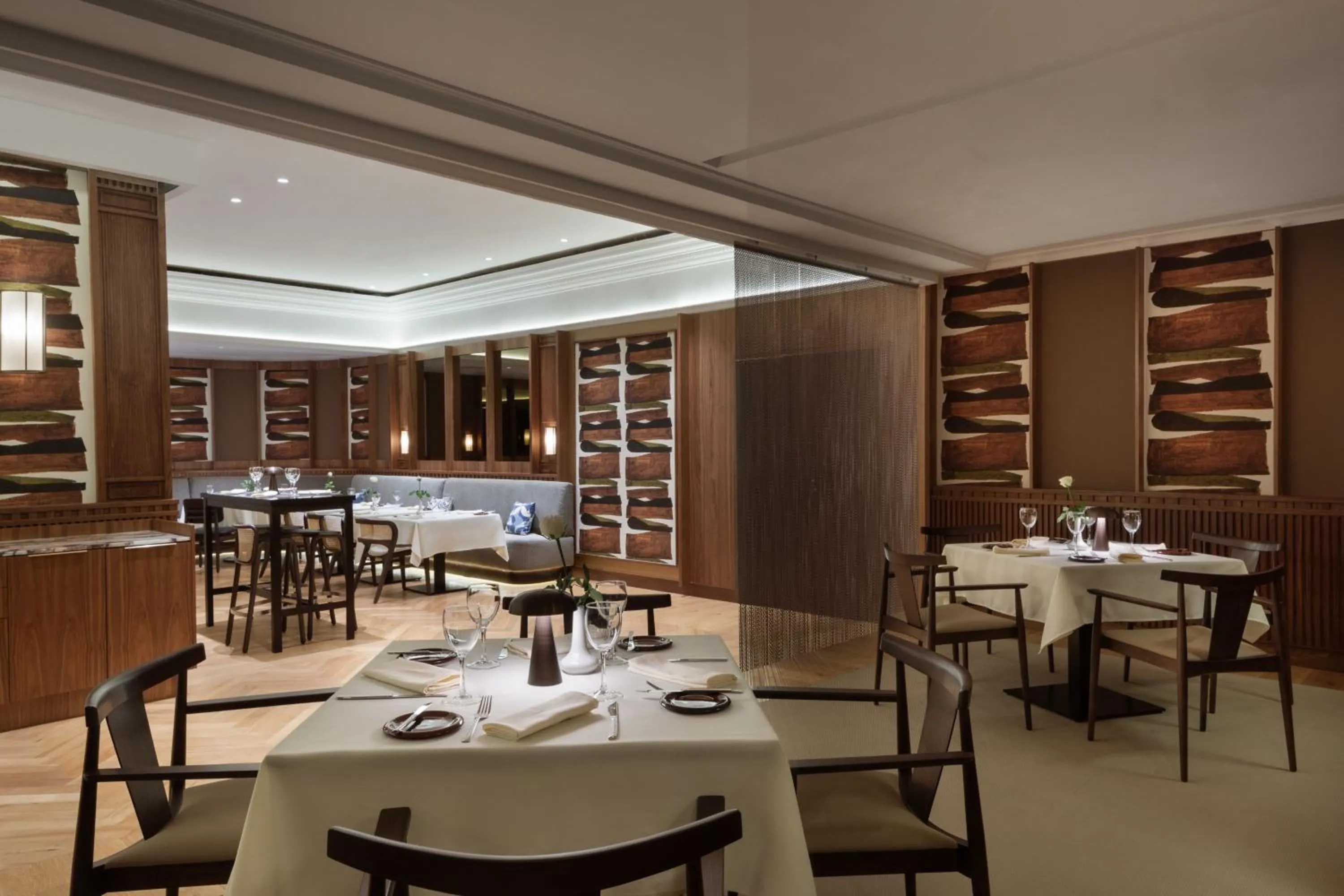 Restaurant/places to eat in Casablanca Marriott Hotel