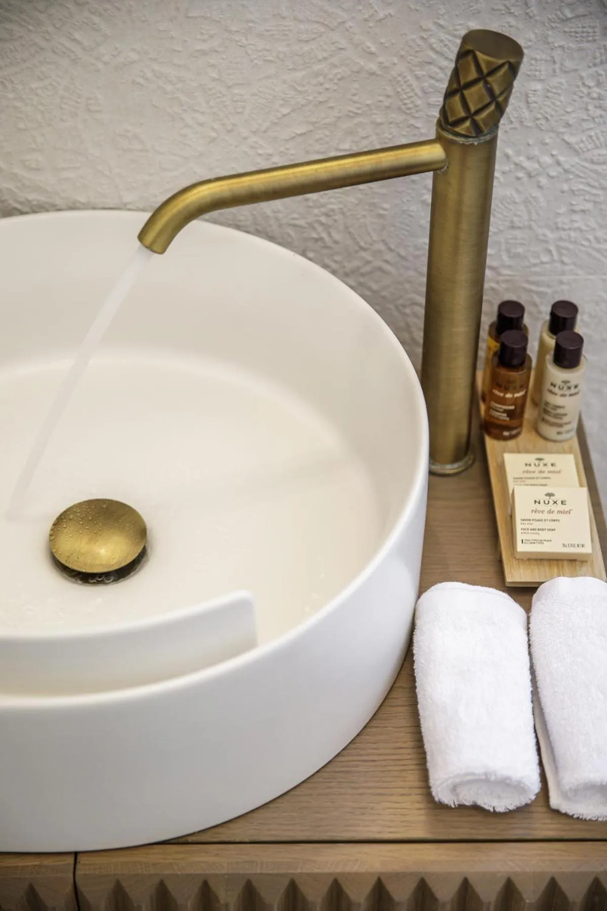 Bathroom in La Madeleine Oia