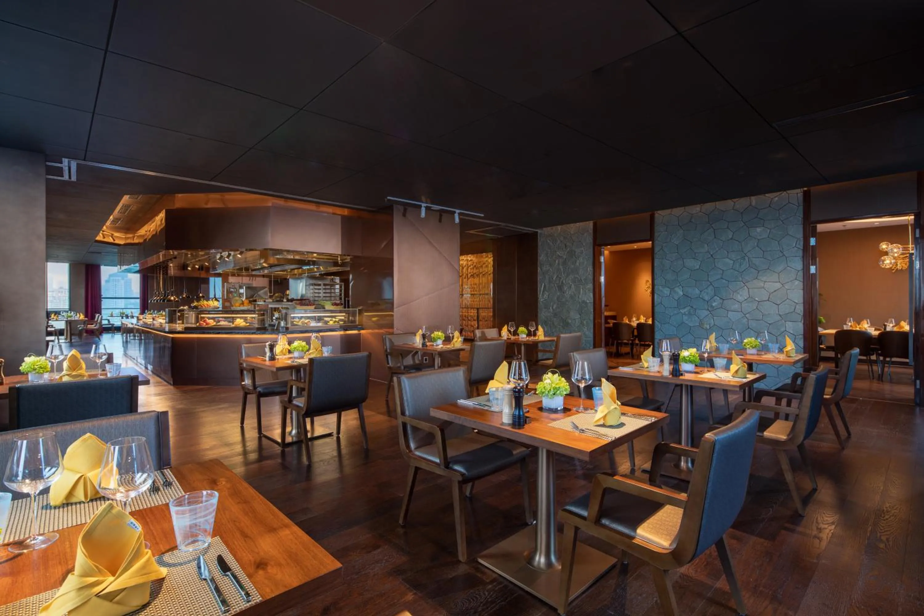 Restaurant/places to eat in Rocase Boutique Hotel Wuxi